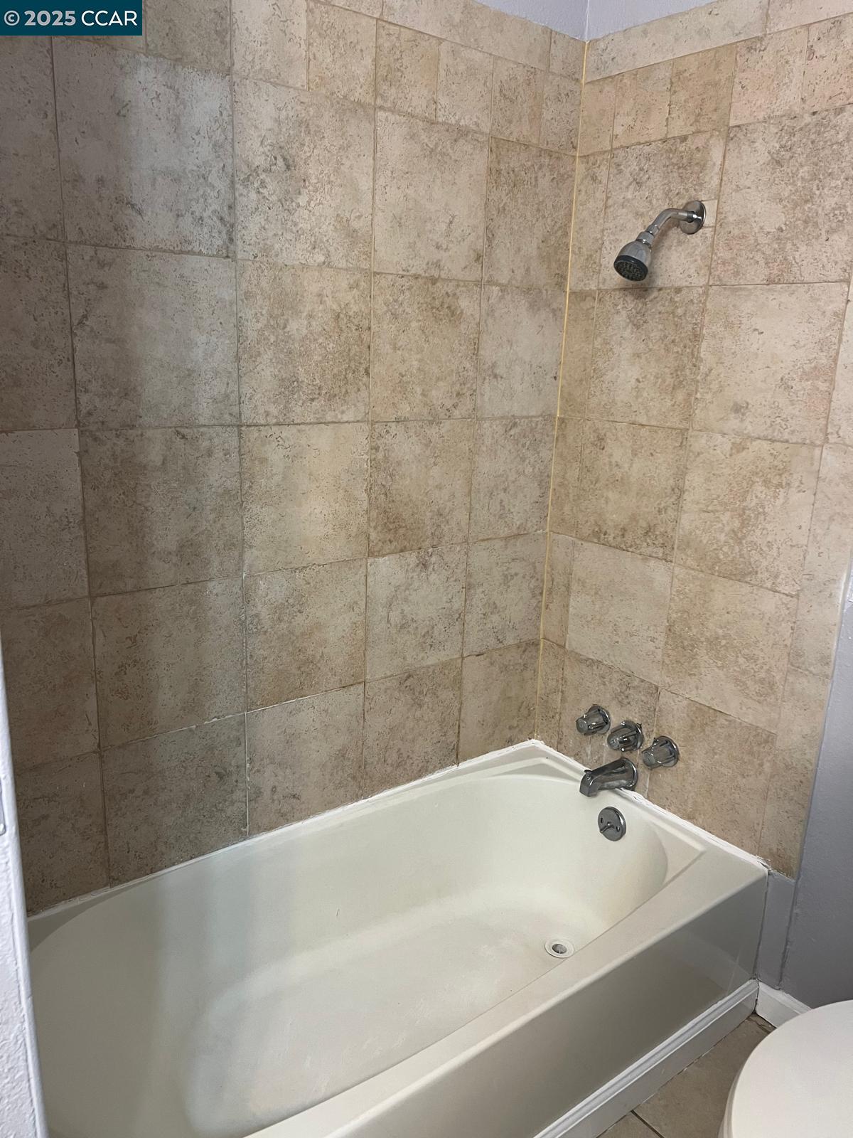 Detail Gallery Image 22 of 38 For 205 Curry Ave, Vallejo,  CA 94590 - 3 Beds | 2 Baths