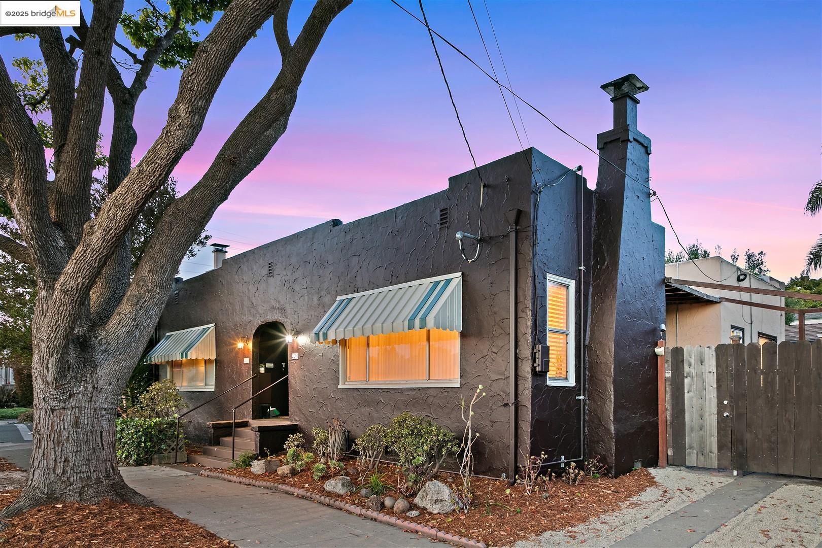 Front Image Thumbnail for EB41110180