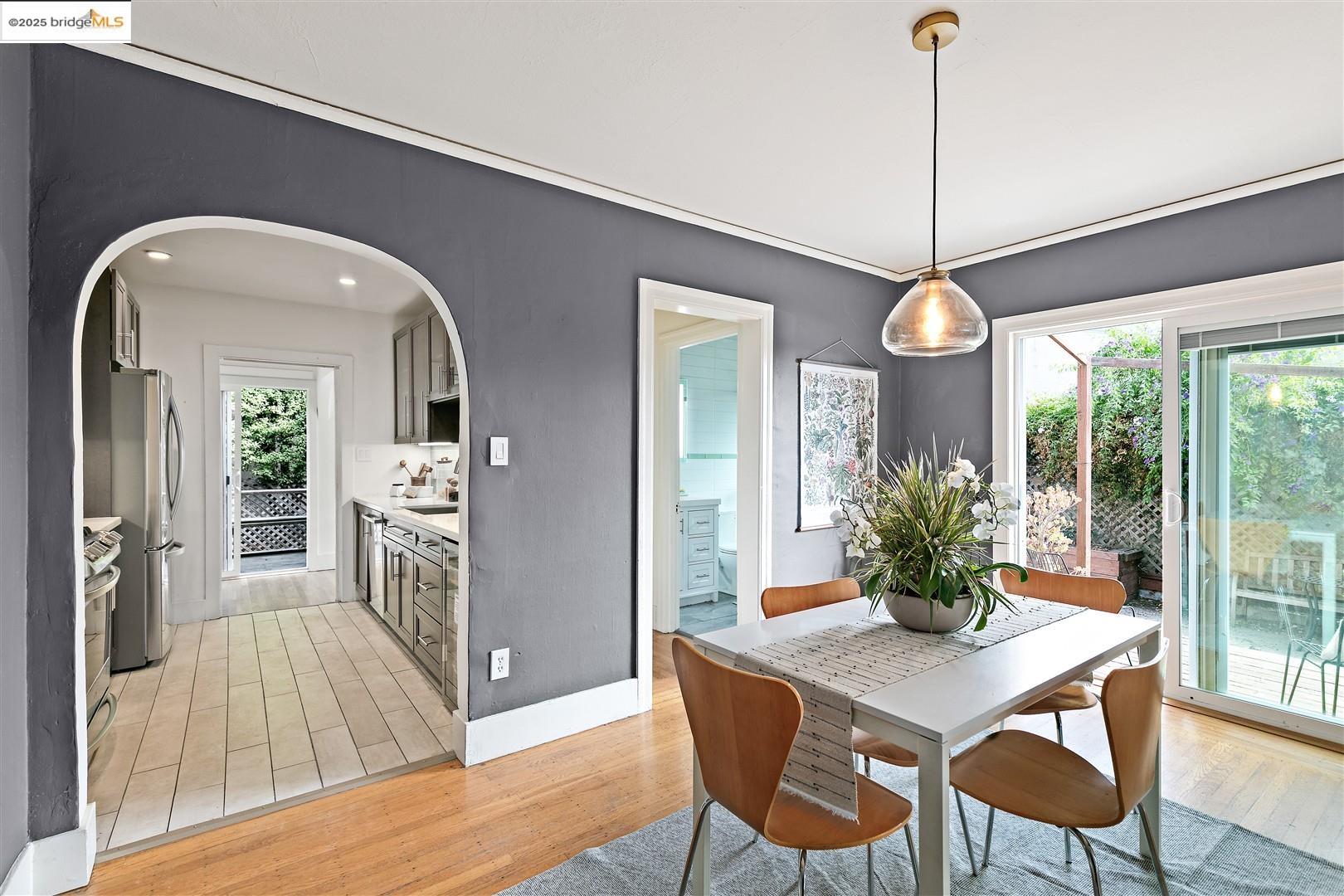 Detail Gallery Image 13 of 44 For 2201 Spaulding Ave, Berkeley,  CA 94703 - – Beds | – Baths