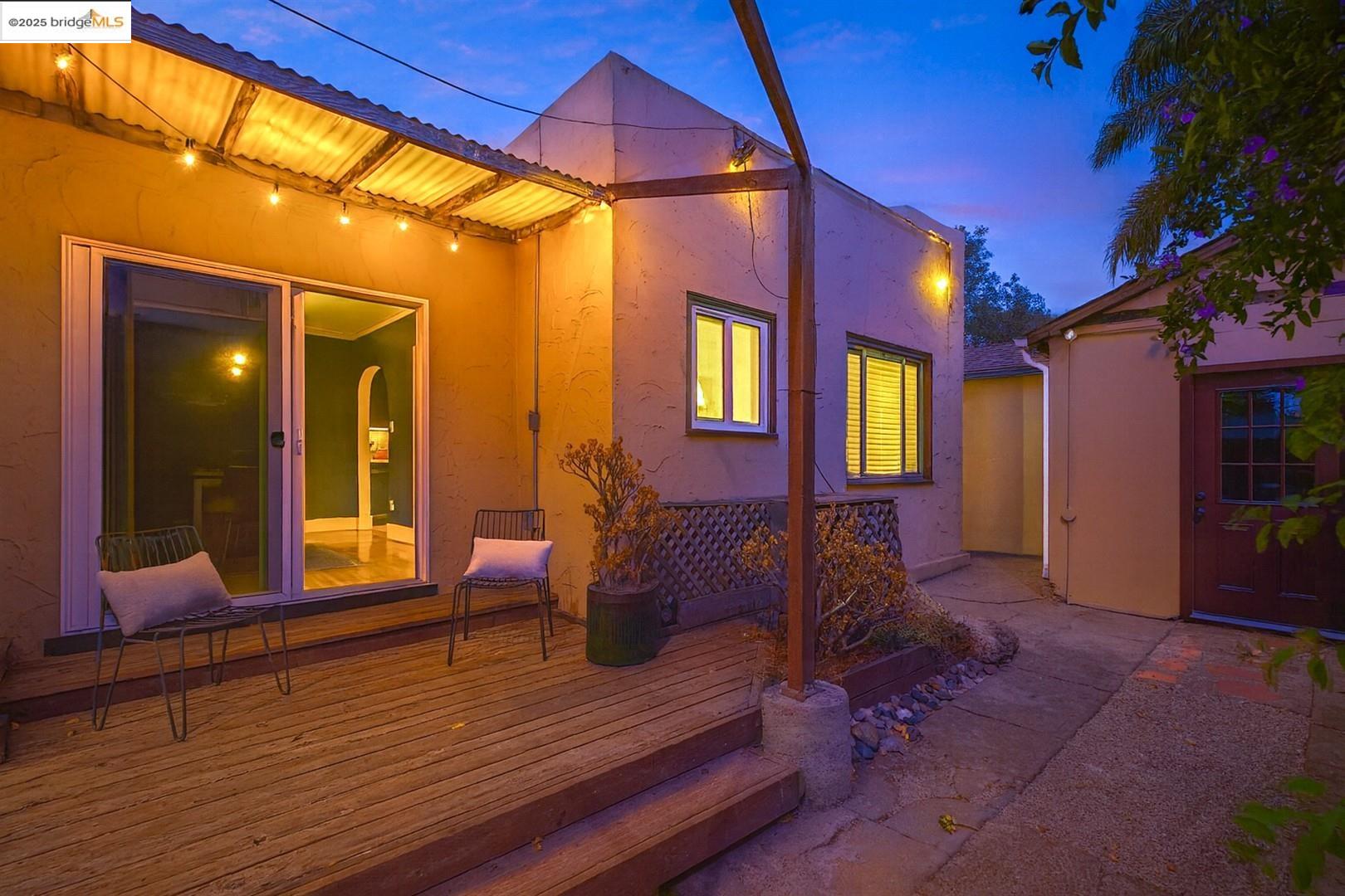 Detail Gallery Image 27 of 44 For 2201 Spaulding Ave, Berkeley,  CA 94703 - – Beds | – Baths