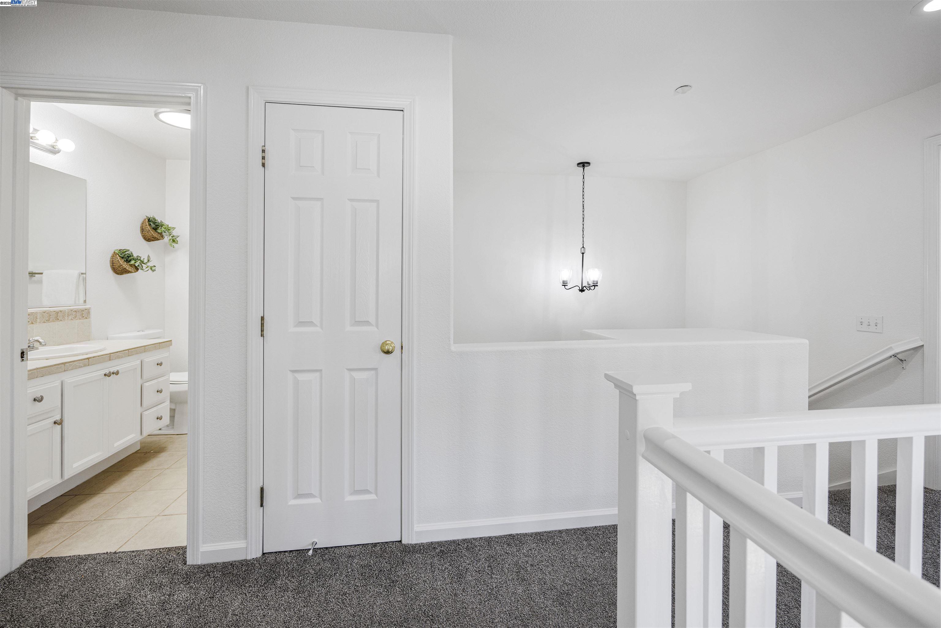 Detail Gallery Image 18 of 38 For 829 Berryessa Ct, Livermore,  CA 94551 - 3 Beds | 2/1 Baths