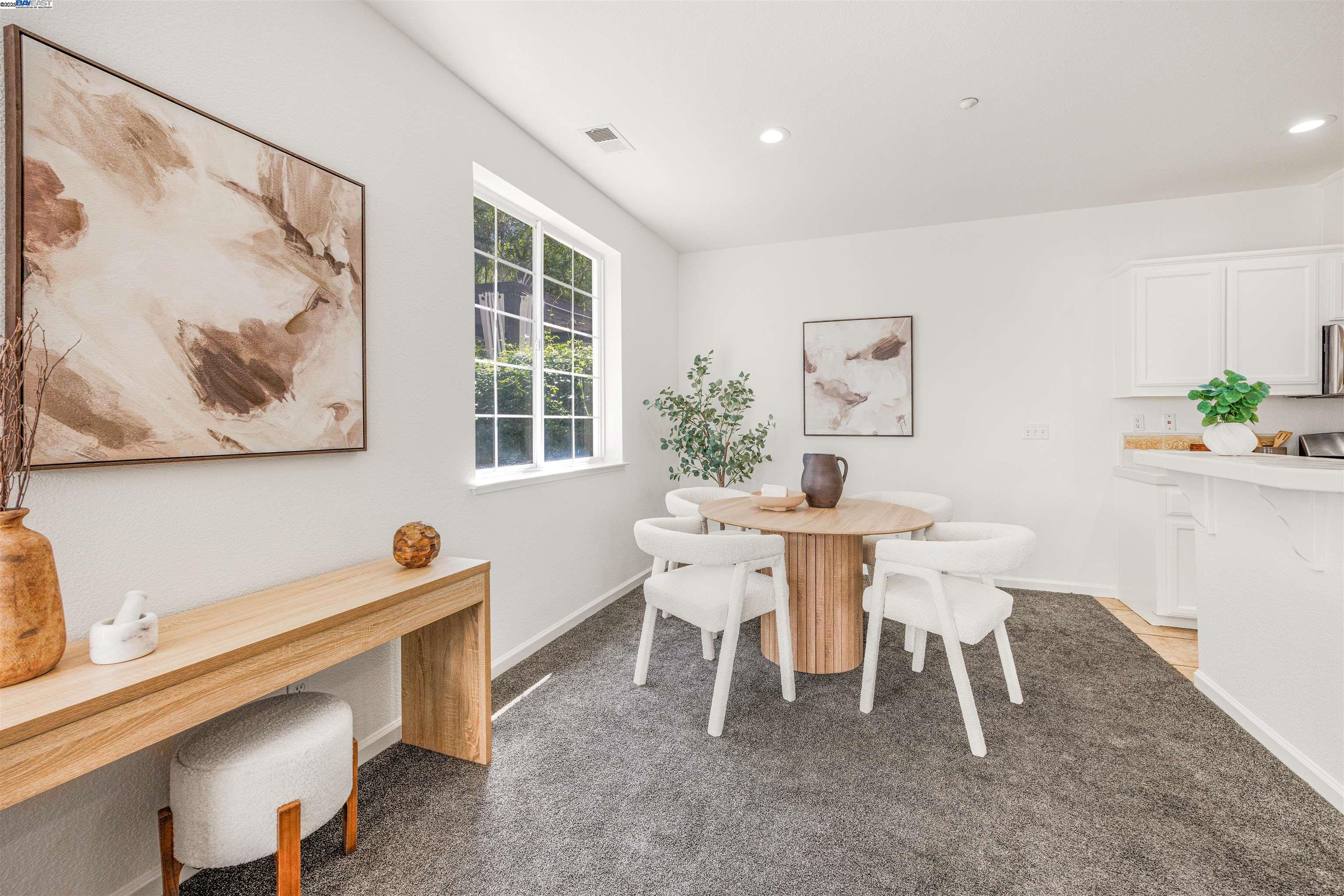 Detail Gallery Image 9 of 38 For 829 Berryessa Ct, Livermore,  CA 94551 - 3 Beds | 2/1 Baths