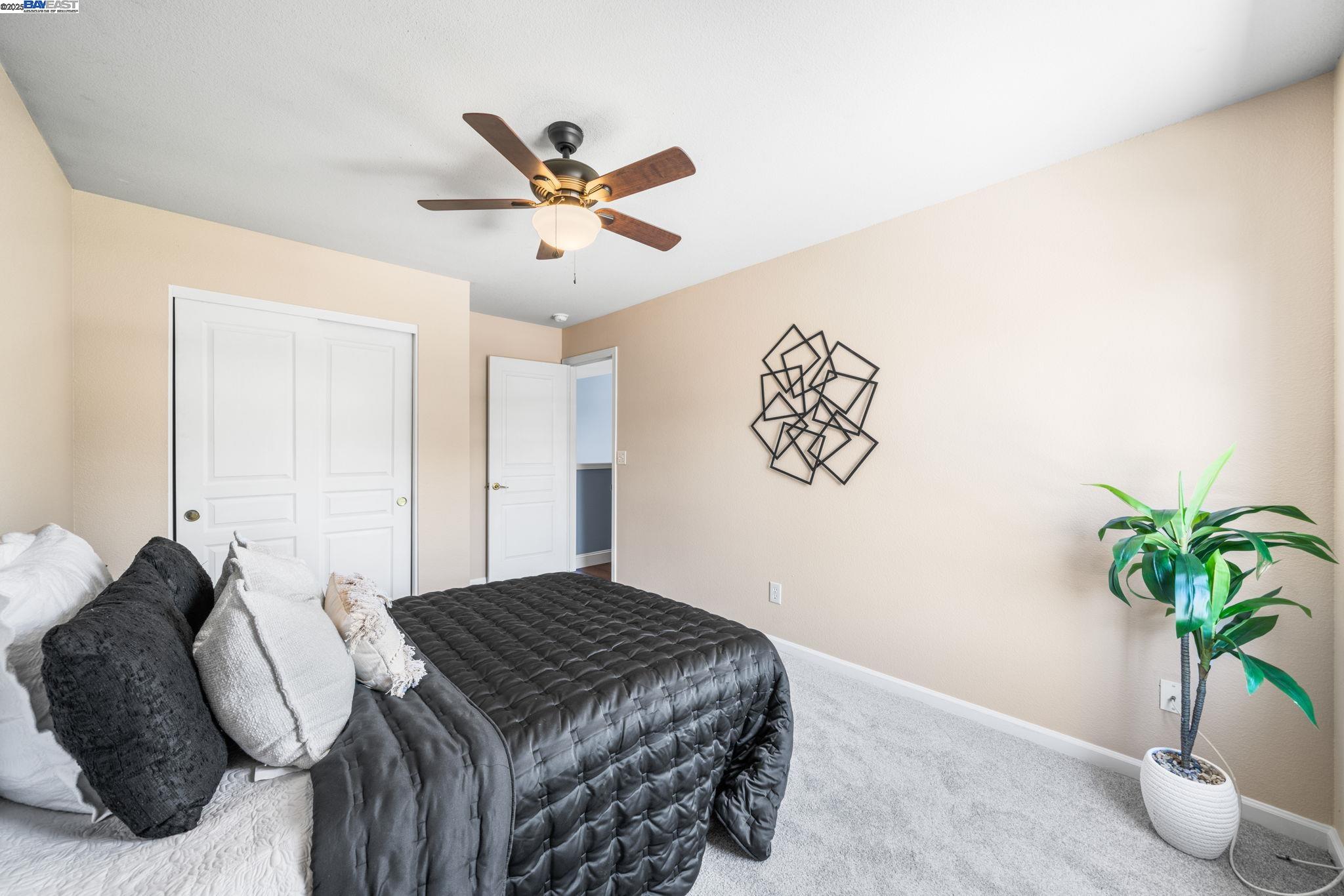 Detail Gallery Image 37 of 60 For 635 Eliot Dr, Livermore,  CA 94551 - 5 Beds | 2/1 Baths
