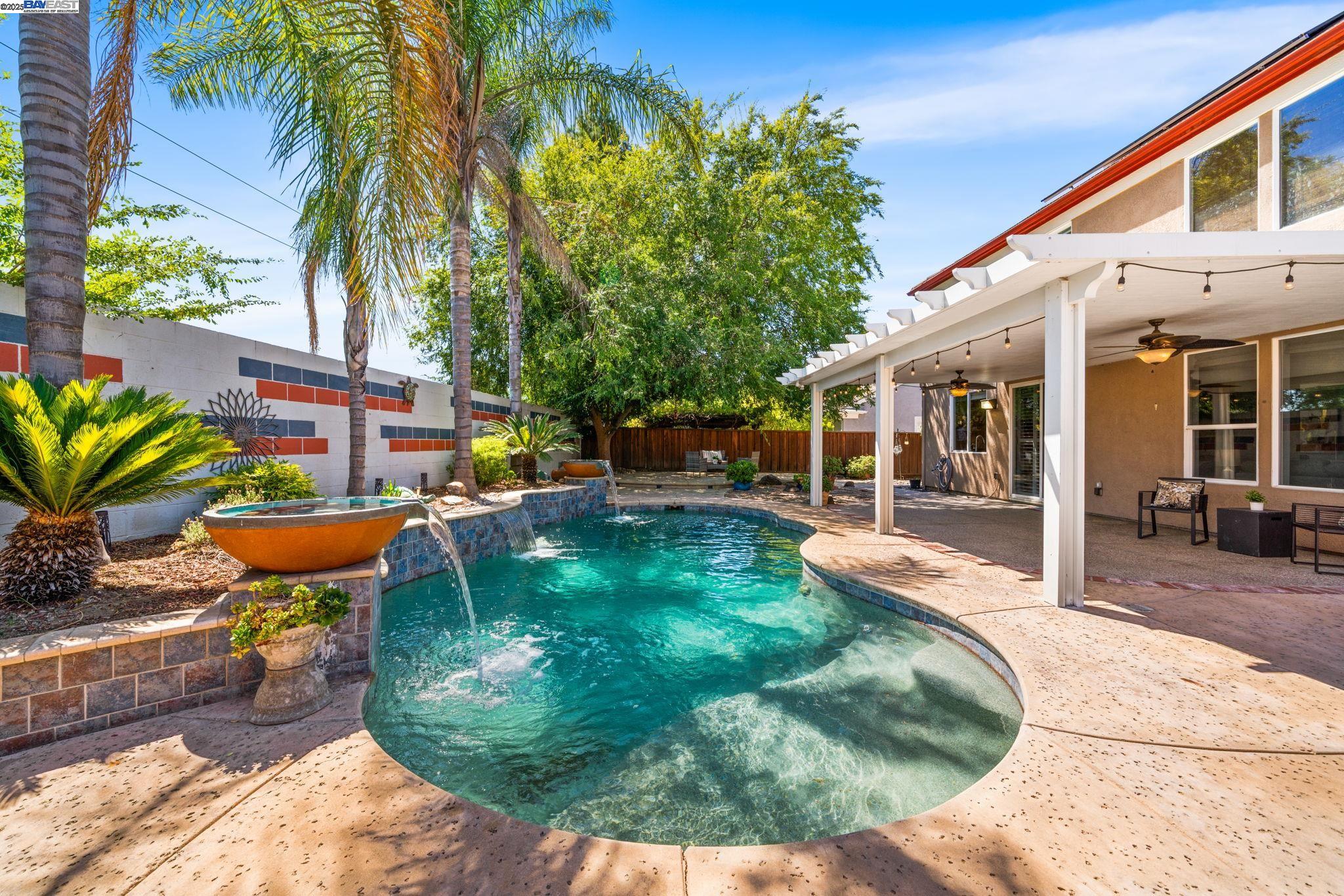 Detail Gallery Image 47 of 60 For 635 Eliot Dr, Livermore,  CA 94551 - 5 Beds | 2/1 Baths