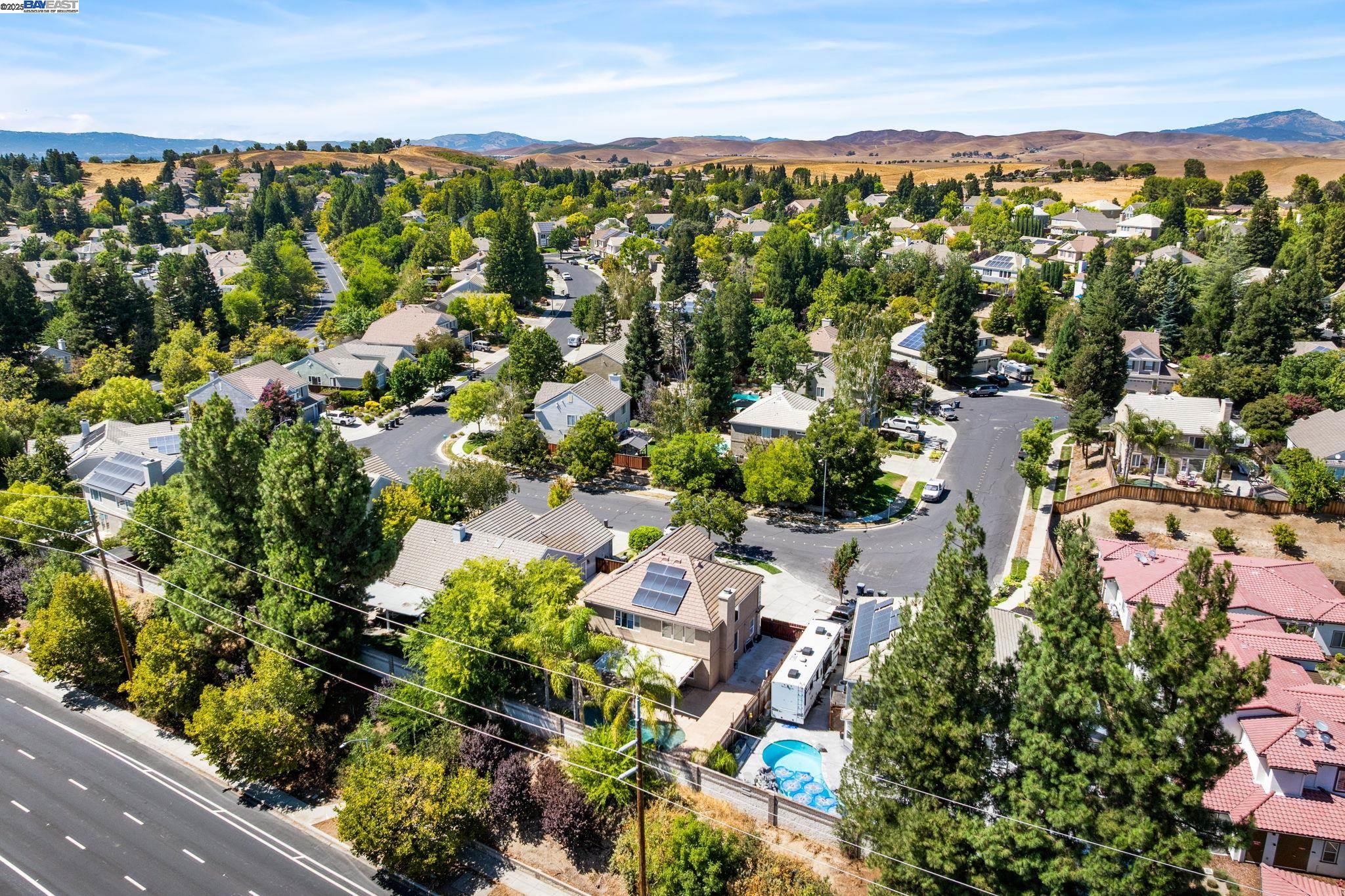 Detail Gallery Image 59 of 60 For 635 Eliot Dr, Livermore,  CA 94551 - 5 Beds | 2/1 Baths