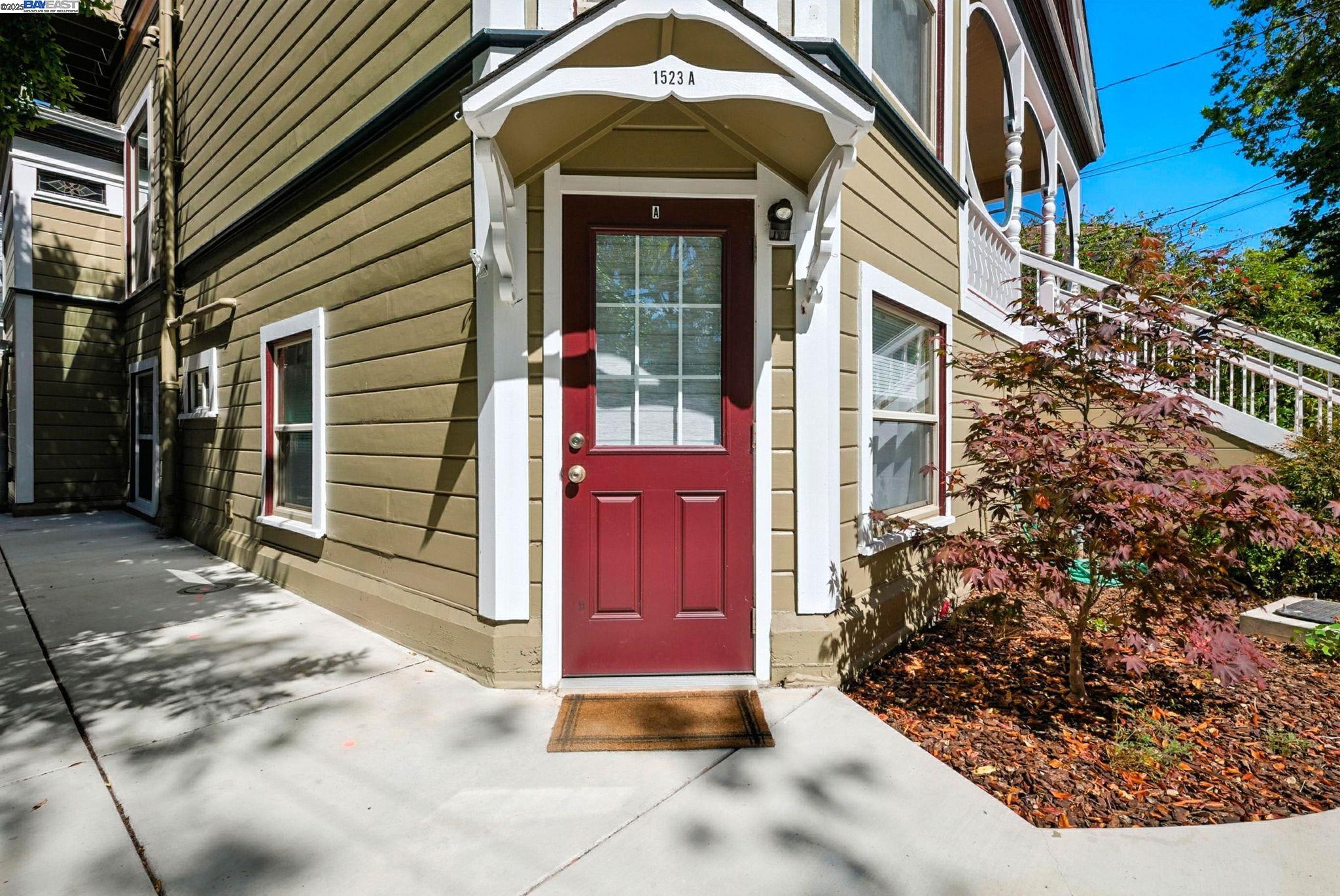 Detail Gallery Image 5 of 30 For 1523 Verdi St, Alameda,  CA 94501 - – Beds | – Baths