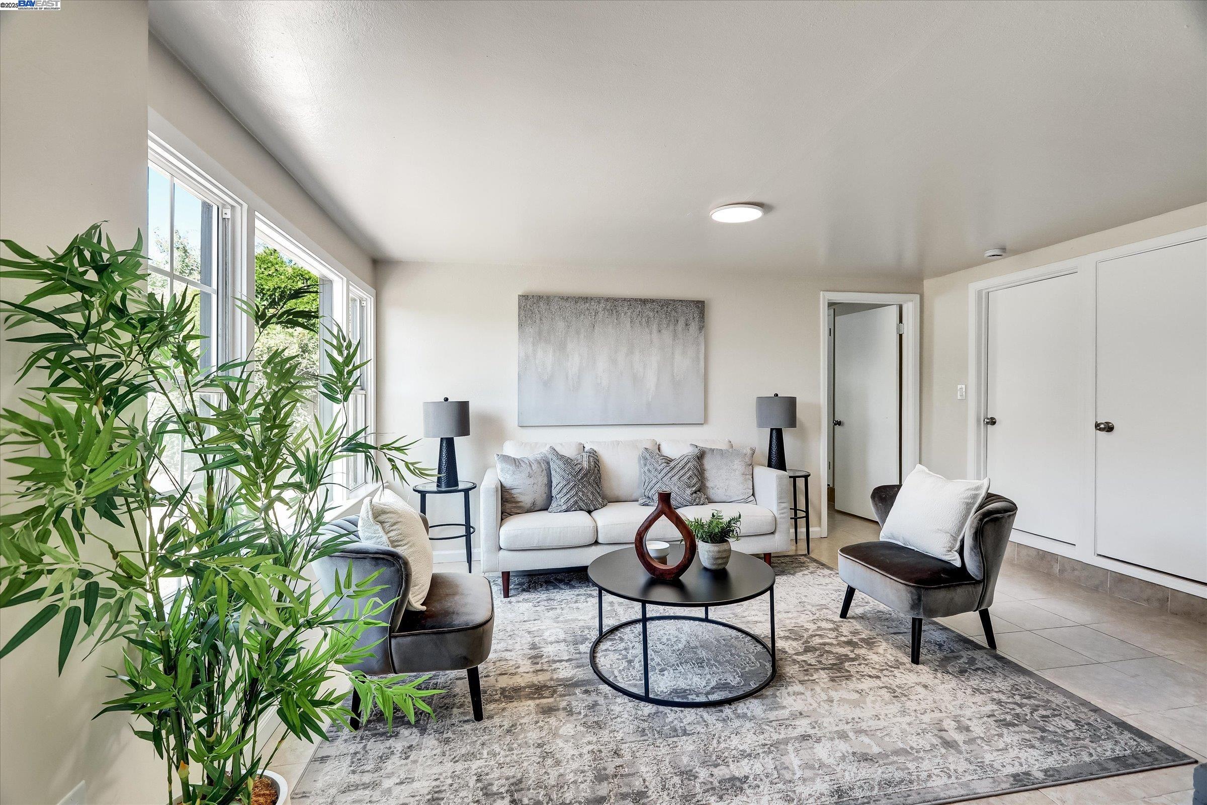 Detail Gallery Image 17 of 53 For 1551 Merced St, Richmond,  CA 94804 - 3 Beds | 2 Baths
