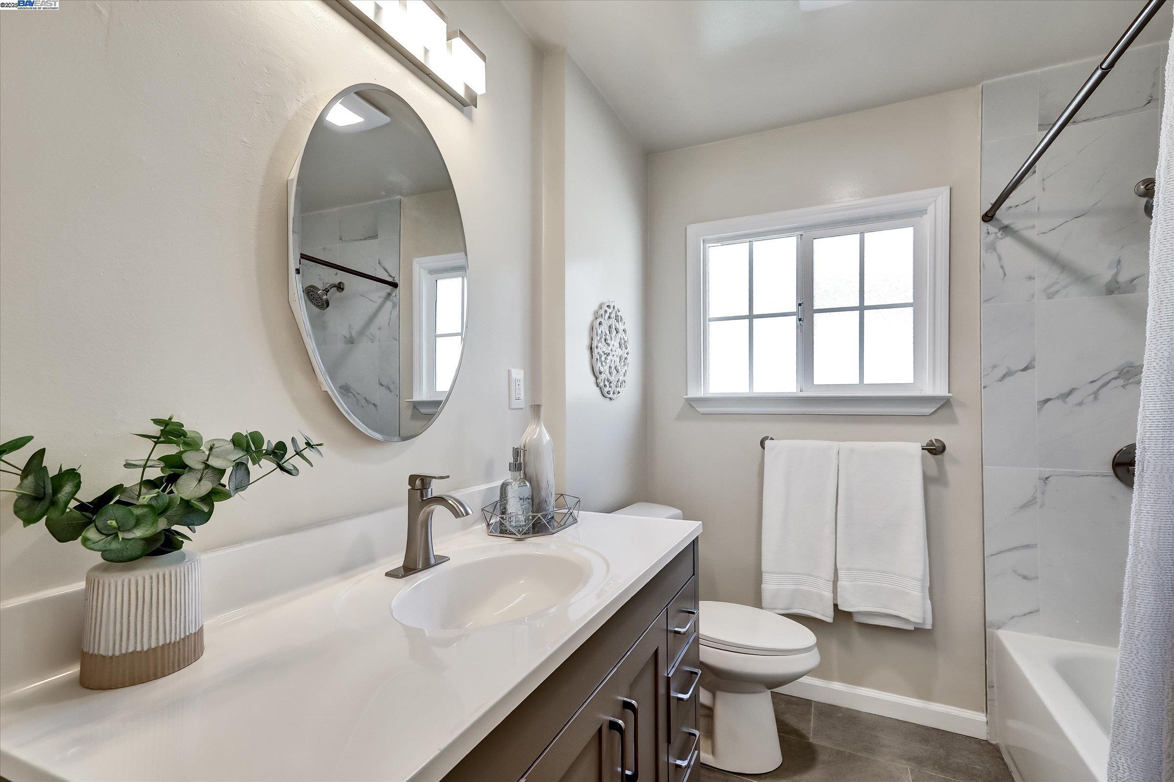 Detail Gallery Image 30 of 53 For 1551 Merced St, Richmond,  CA 94804 - 3 Beds | 2 Baths