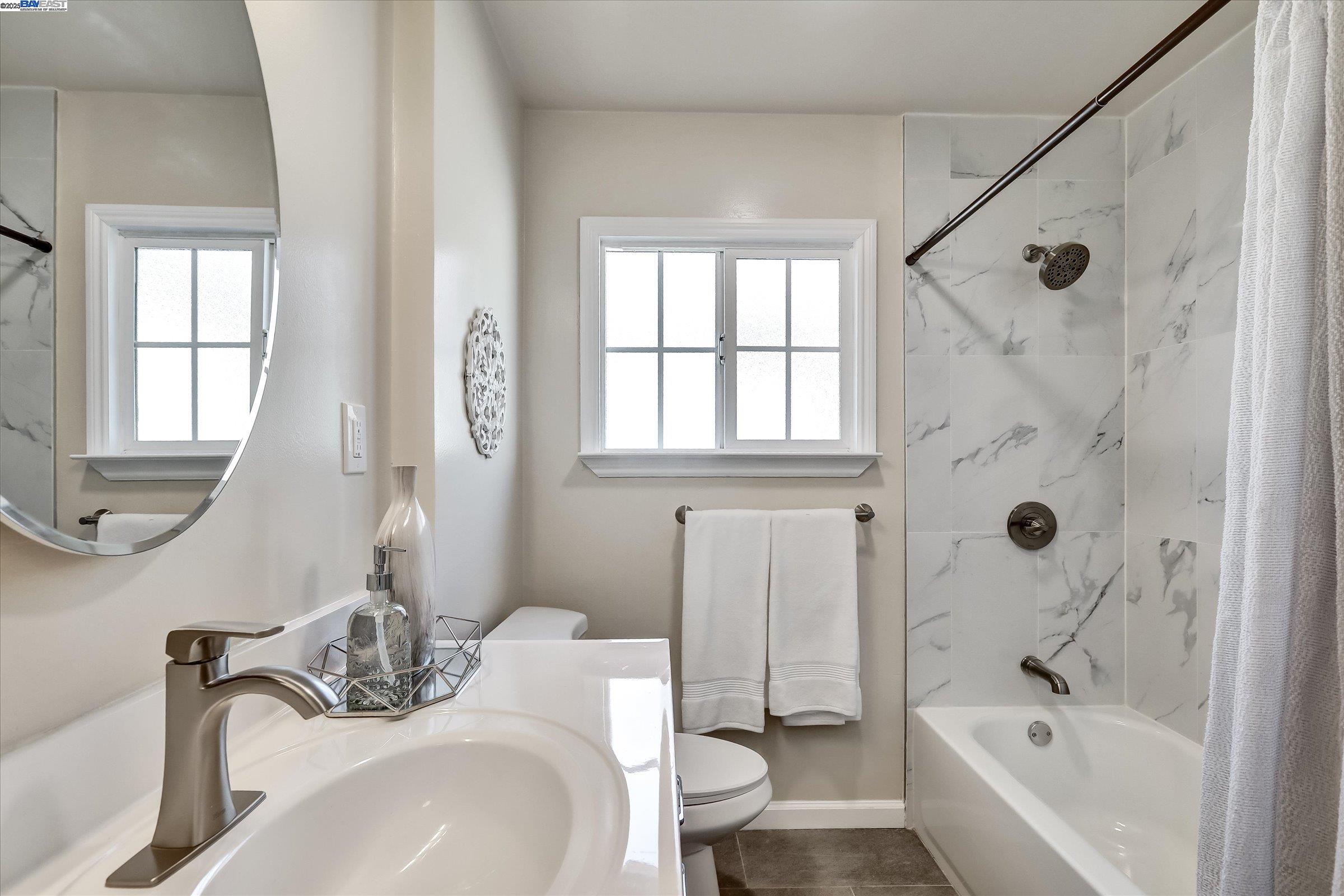 Detail Gallery Image 31 of 53 For 1551 Merced St, Richmond,  CA 94804 - 3 Beds | 2 Baths