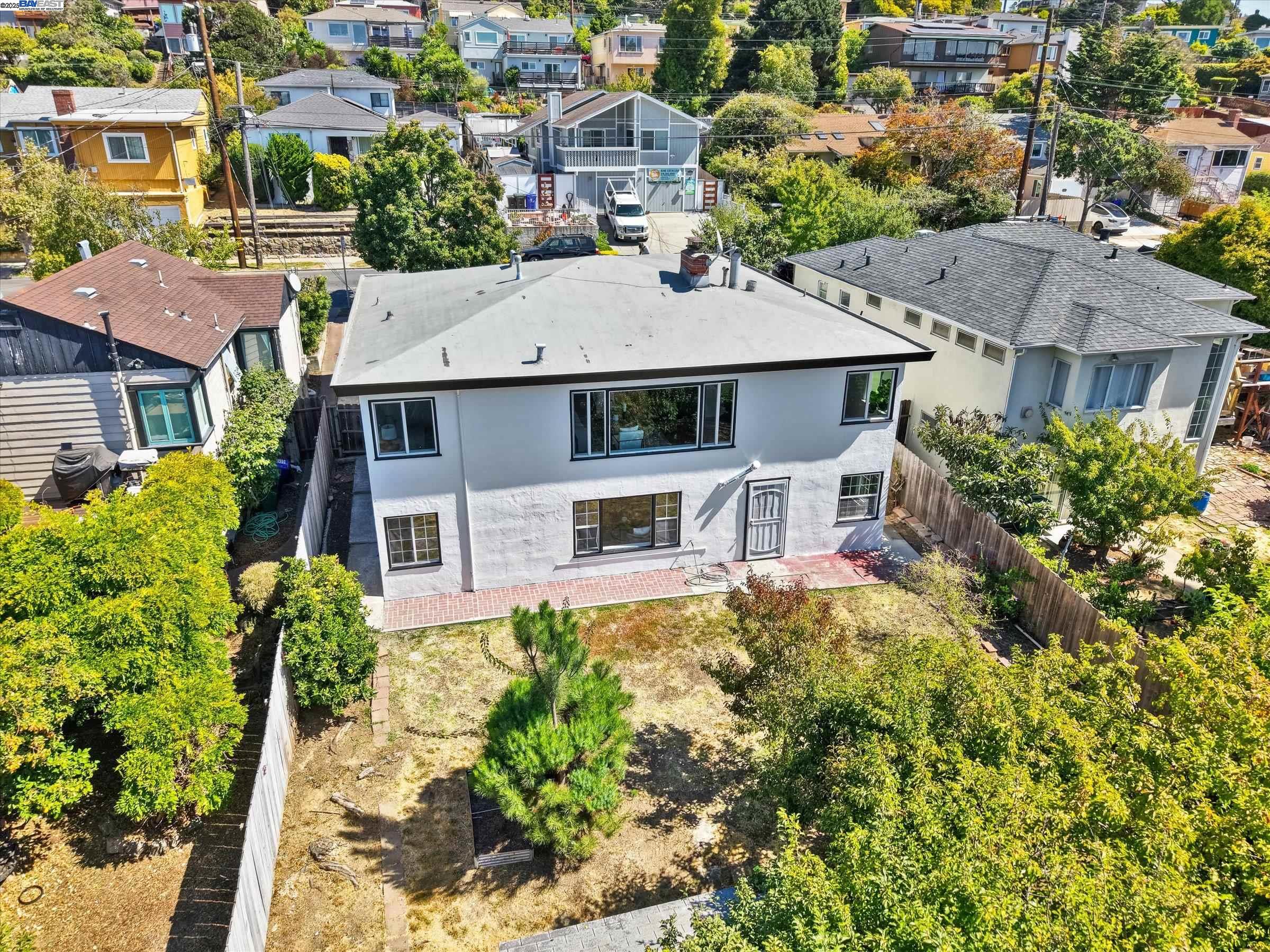 Detail Gallery Image 44 of 53 For 1551 Merced St, Richmond,  CA 94804 - 3 Beds | 2 Baths