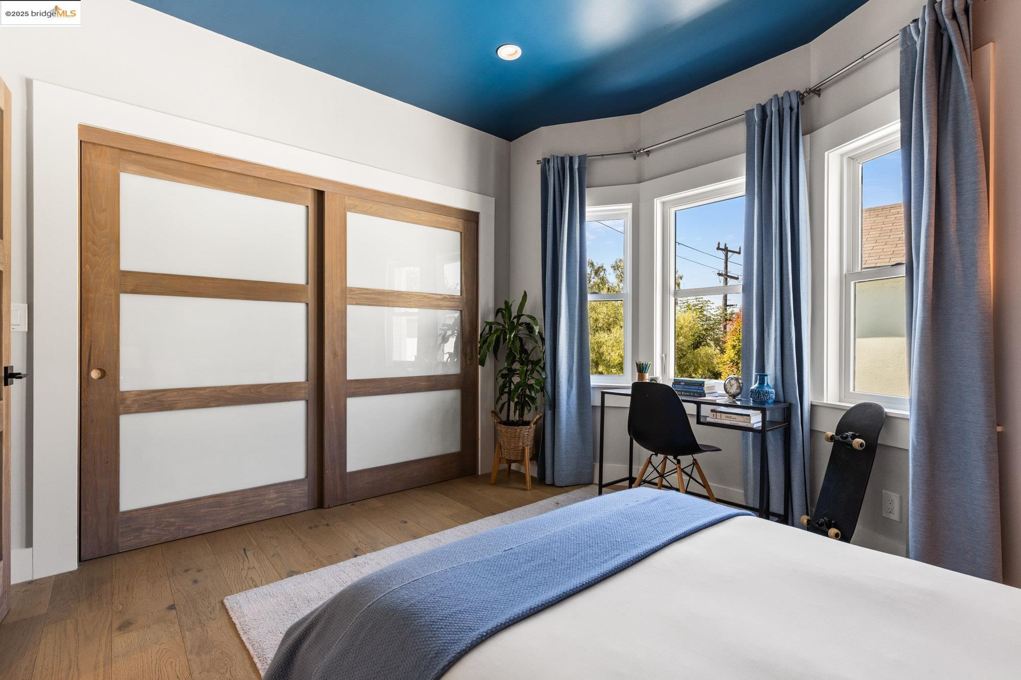 Detail Gallery Image 43 of 59 For 5734 Maccall St, Oakland,  CA 94609 - 4 Beds | 4 Baths