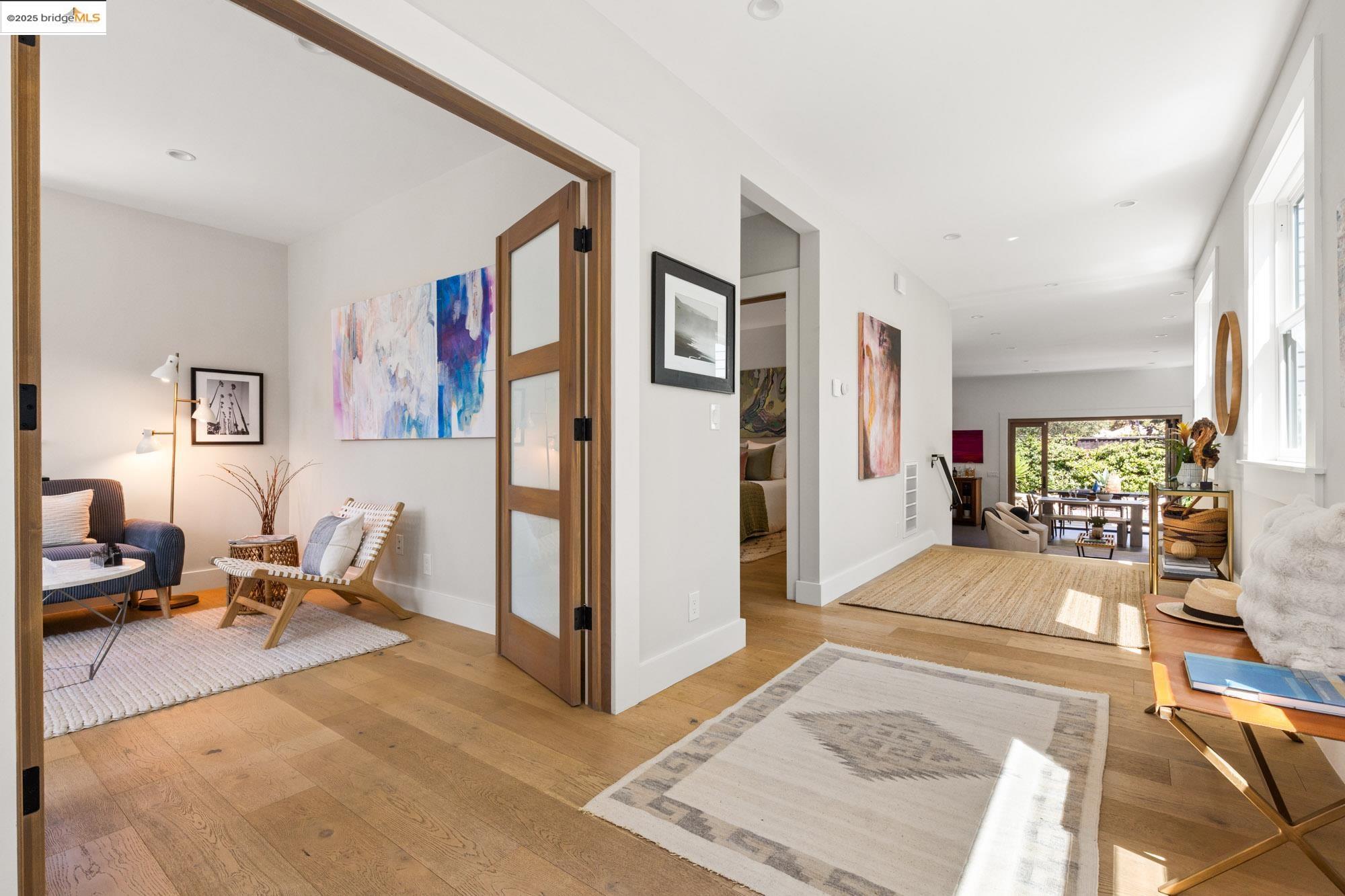 Detail Gallery Image 6 of 59 For 5734 Maccall St, Oakland,  CA 94609 - 4 Beds | 4 Baths