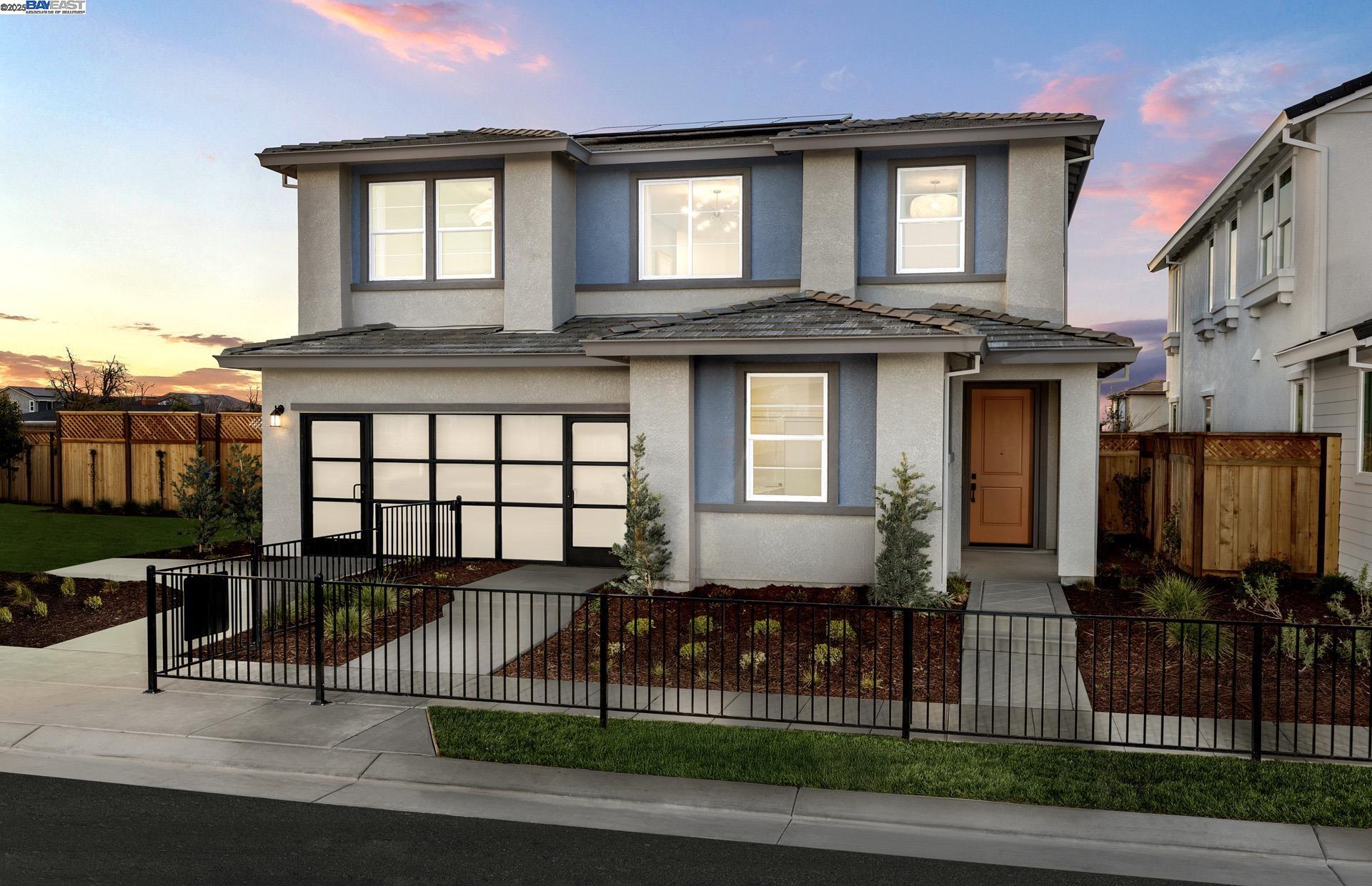 Detail Gallery Image 2 of 17 For 327 E Bobby Glen, Mountain House,  CA 95391 - 4 Beds | 3 Baths