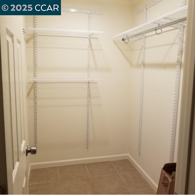 Detail Gallery Image 6 of 11 For 2032 Donald Dr., Moraga,  CA 94556 - 3 Beds | 2 Baths