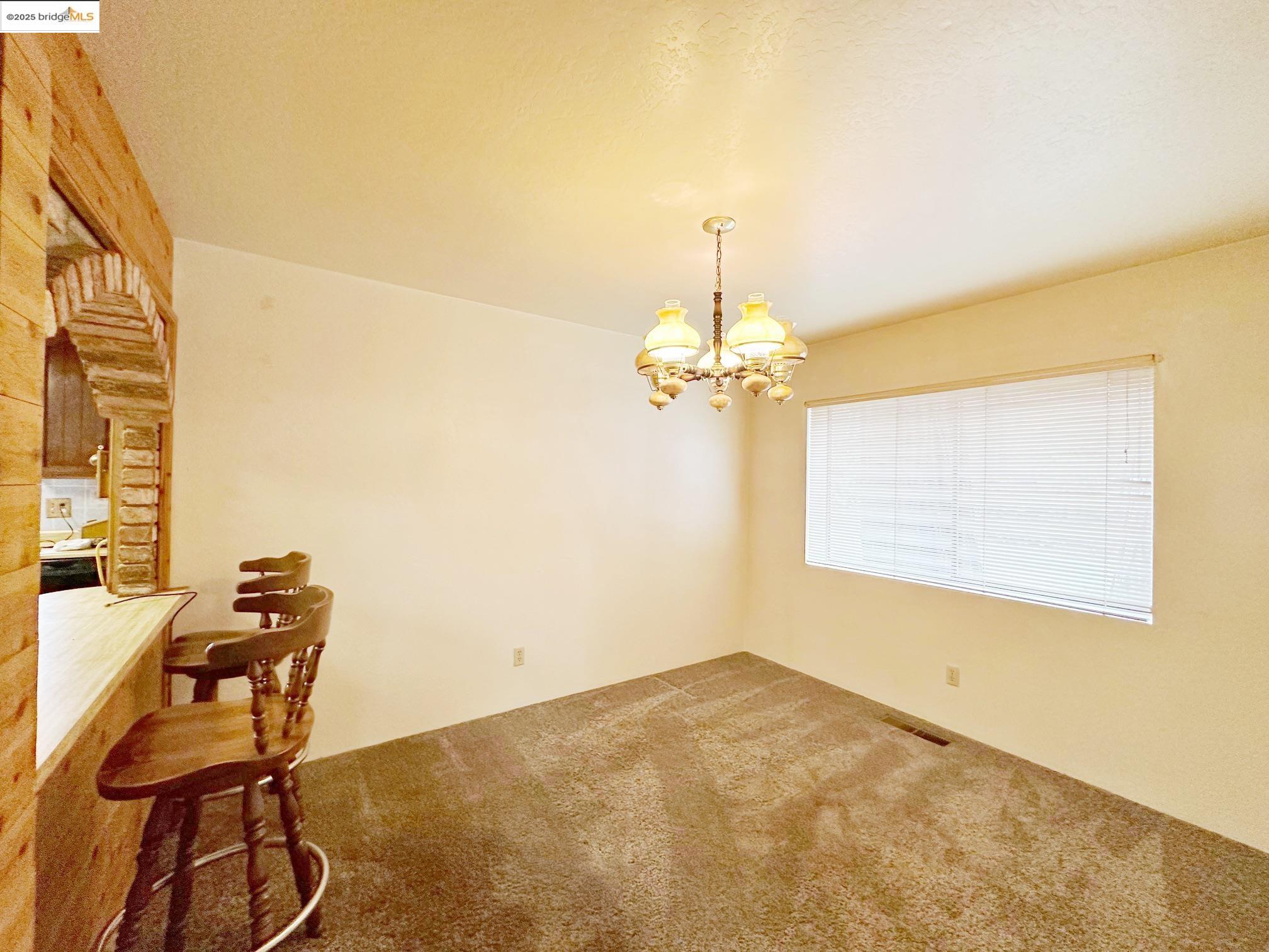 Detail Gallery Image 11 of 30 For 24410 Quarter Horse Rd., Sonora,  CA 95370 - 3 Beds | 2/1 Baths