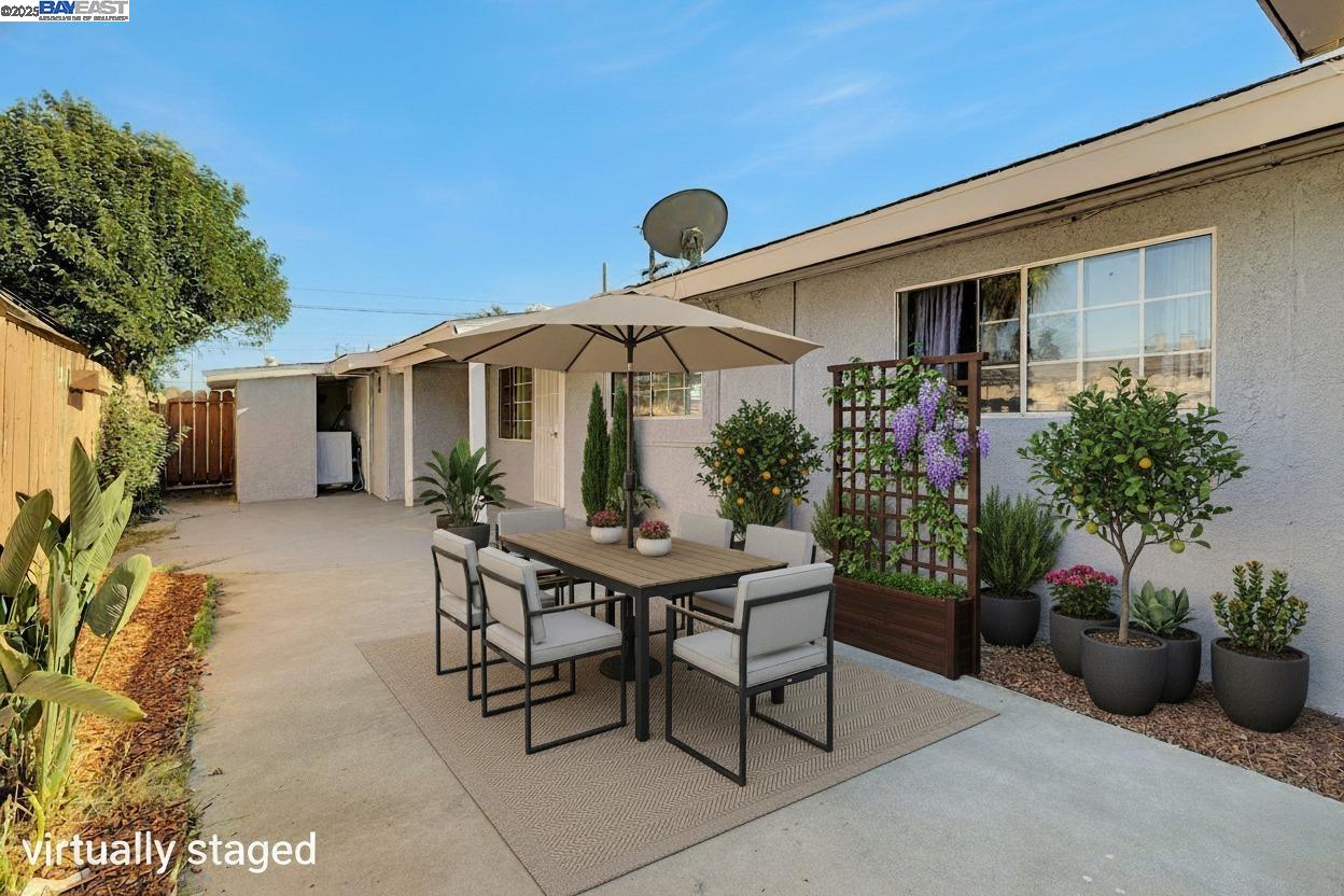 Detail Gallery Image 11 of 15 For 2675 Leeward St, Hayward,  CA 94545 - 4 Beds | 3 Baths