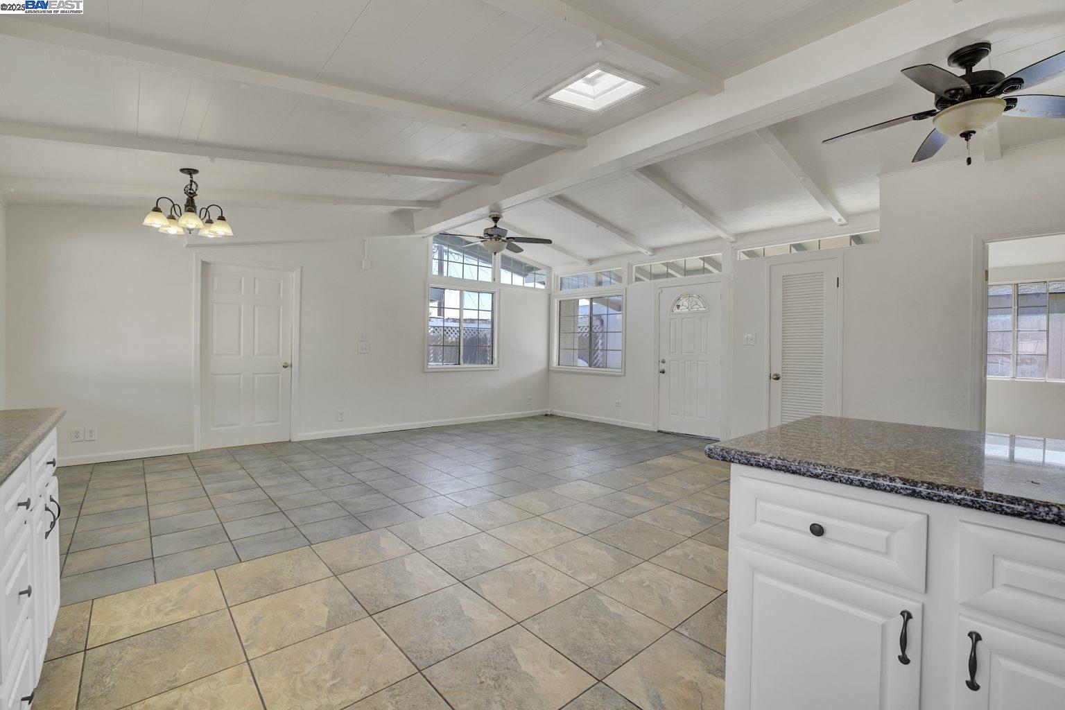 Detail Gallery Image 9 of 34 For 2675 Leeward St, Hayward,  CA 94545 - 4 Beds | 3 Baths