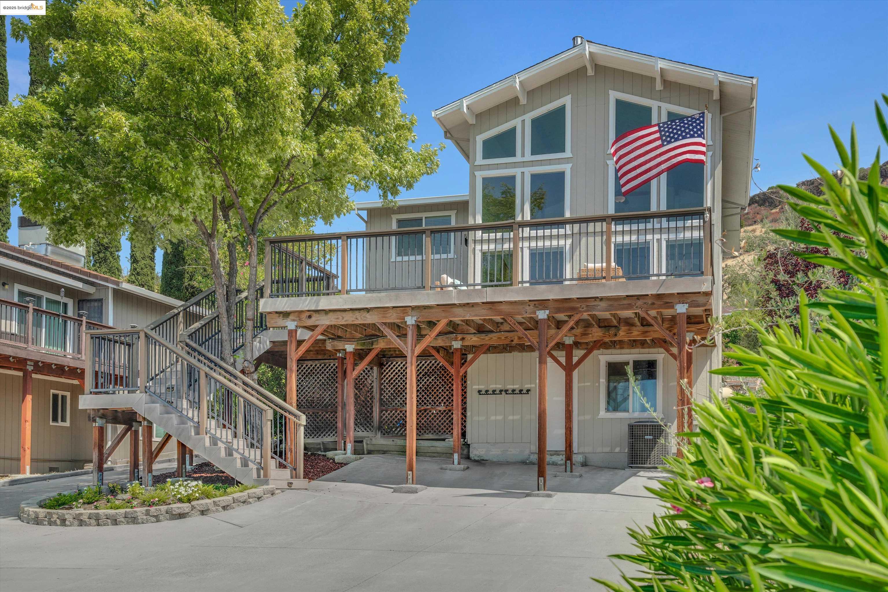 Detail Gallery Image 1 of 59 For 711 Poker Flat Rd, Copperopolis,  CA 95228 - 3 Beds | 2/1 Baths