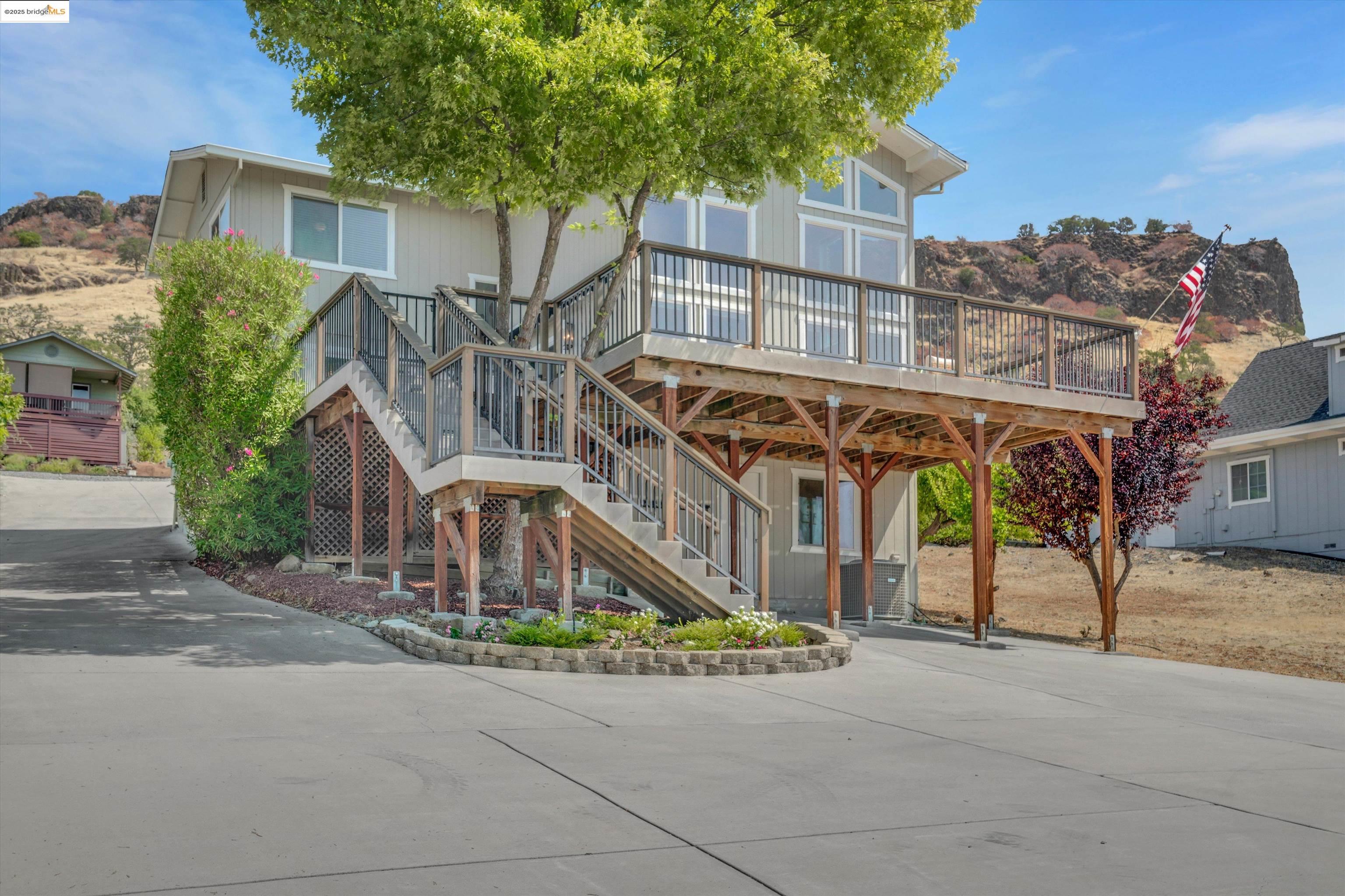 Detail Gallery Image 2 of 59 For 711 Poker Flat Rd, Copperopolis,  CA 95228 - 3 Beds | 2/1 Baths