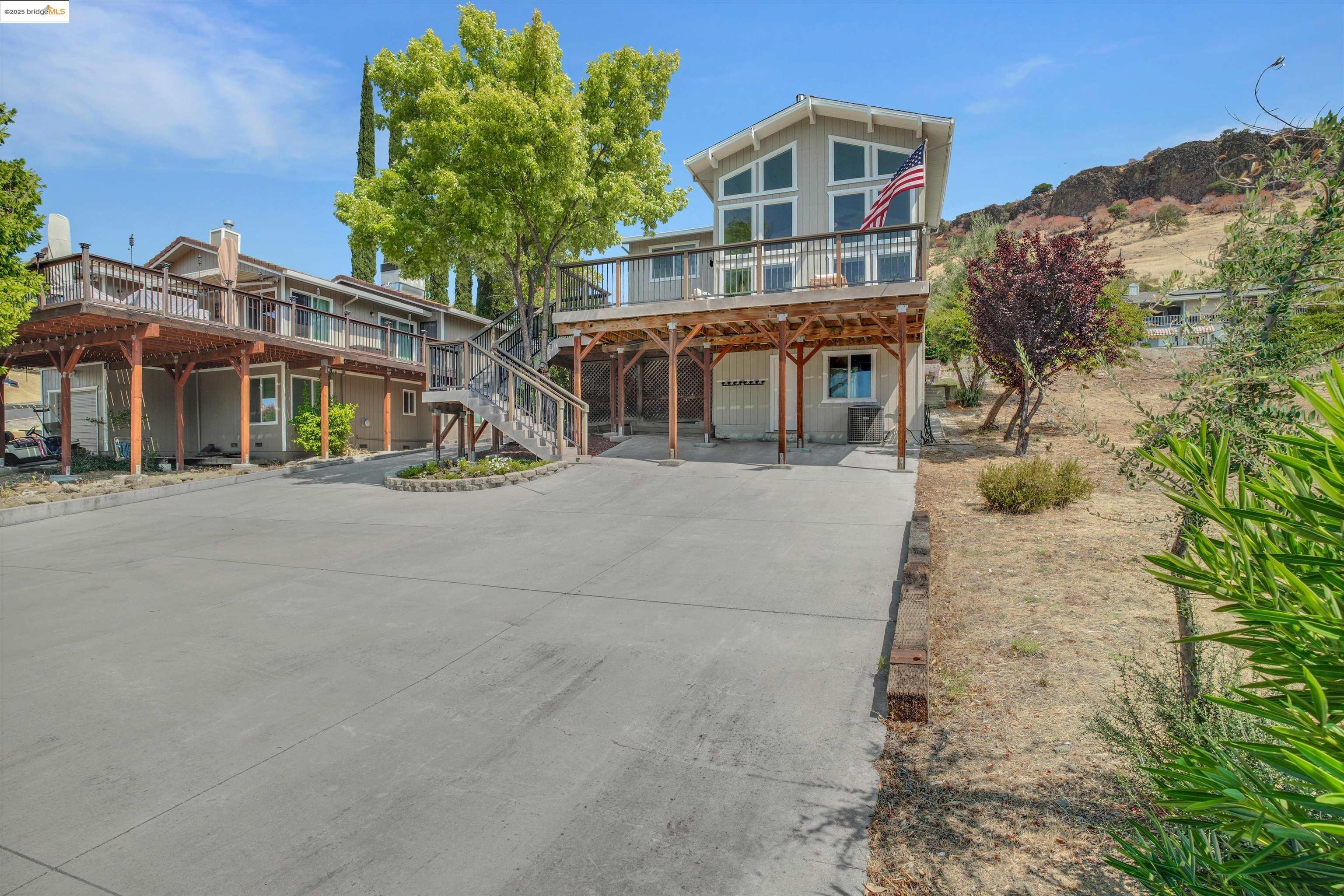 Detail Gallery Image 3 of 59 For 711 Poker Flat Rd, Copperopolis,  CA 95228 - 3 Beds | 2/1 Baths