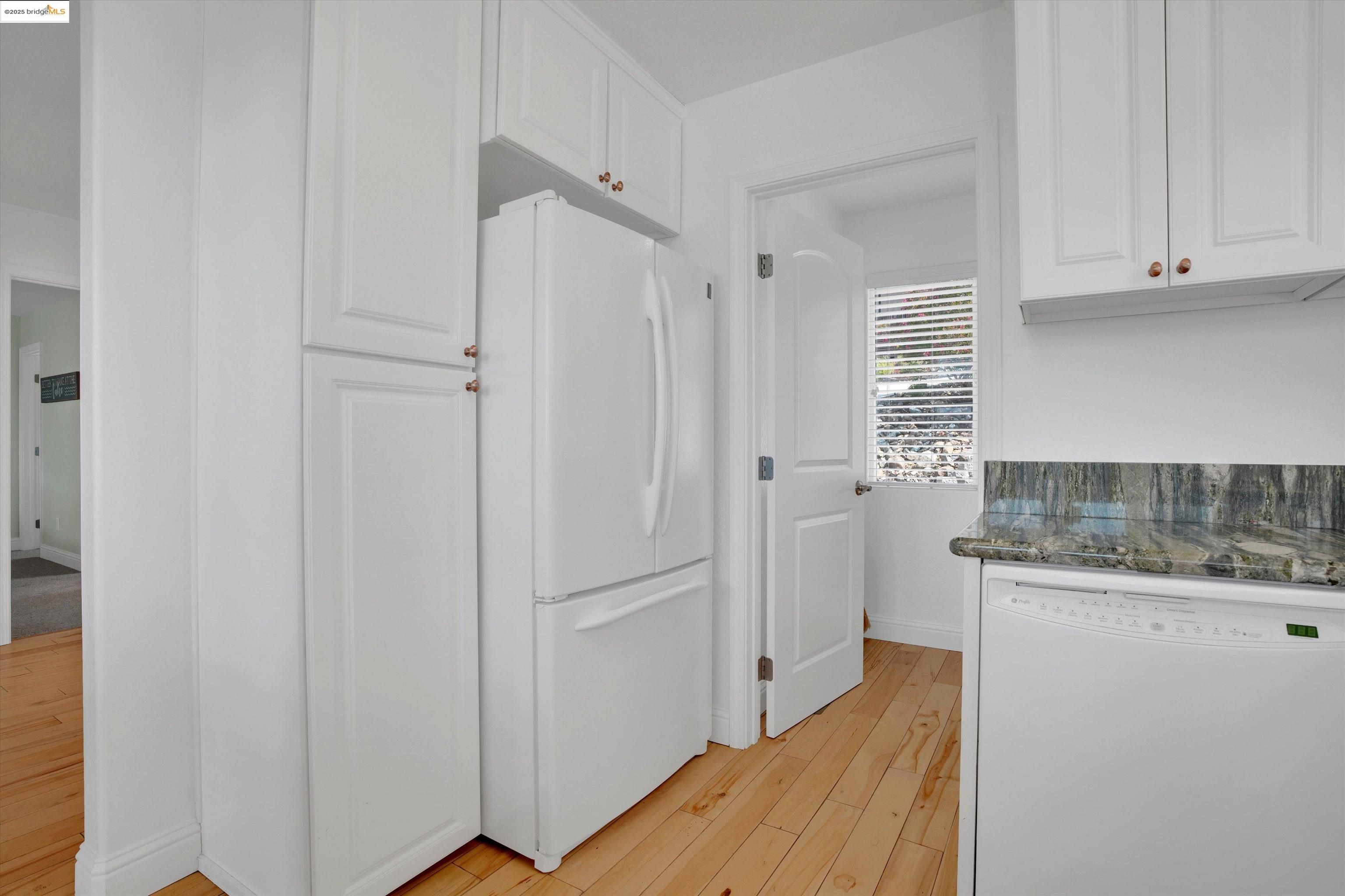 Detail Gallery Image 24 of 59 For 711 Poker Flat Rd, Copperopolis,  CA 95228 - 3 Beds | 2/1 Baths