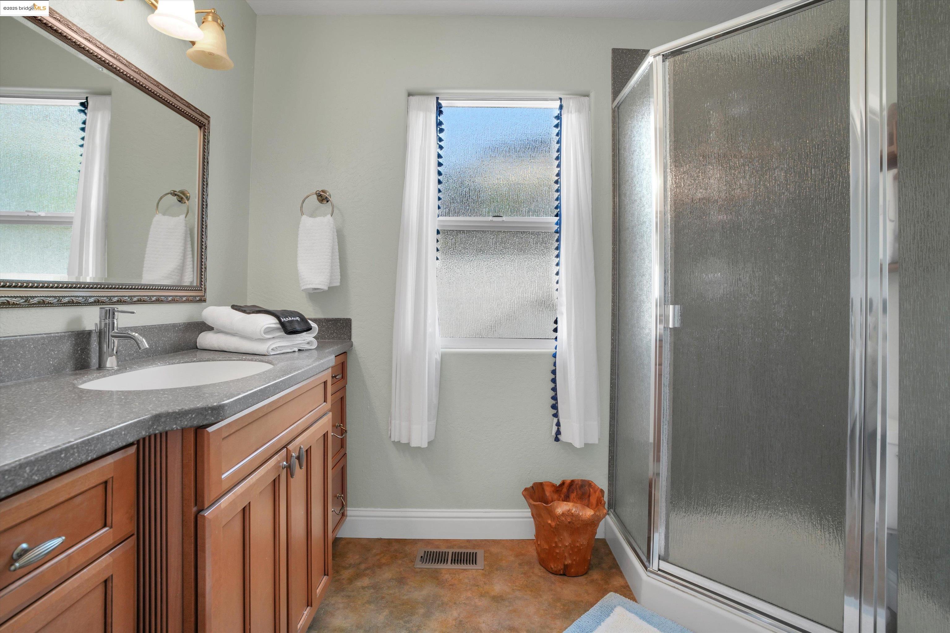 Detail Gallery Image 31 of 59 For 711 Poker Flat Rd, Copperopolis,  CA 95228 - 3 Beds | 2/1 Baths