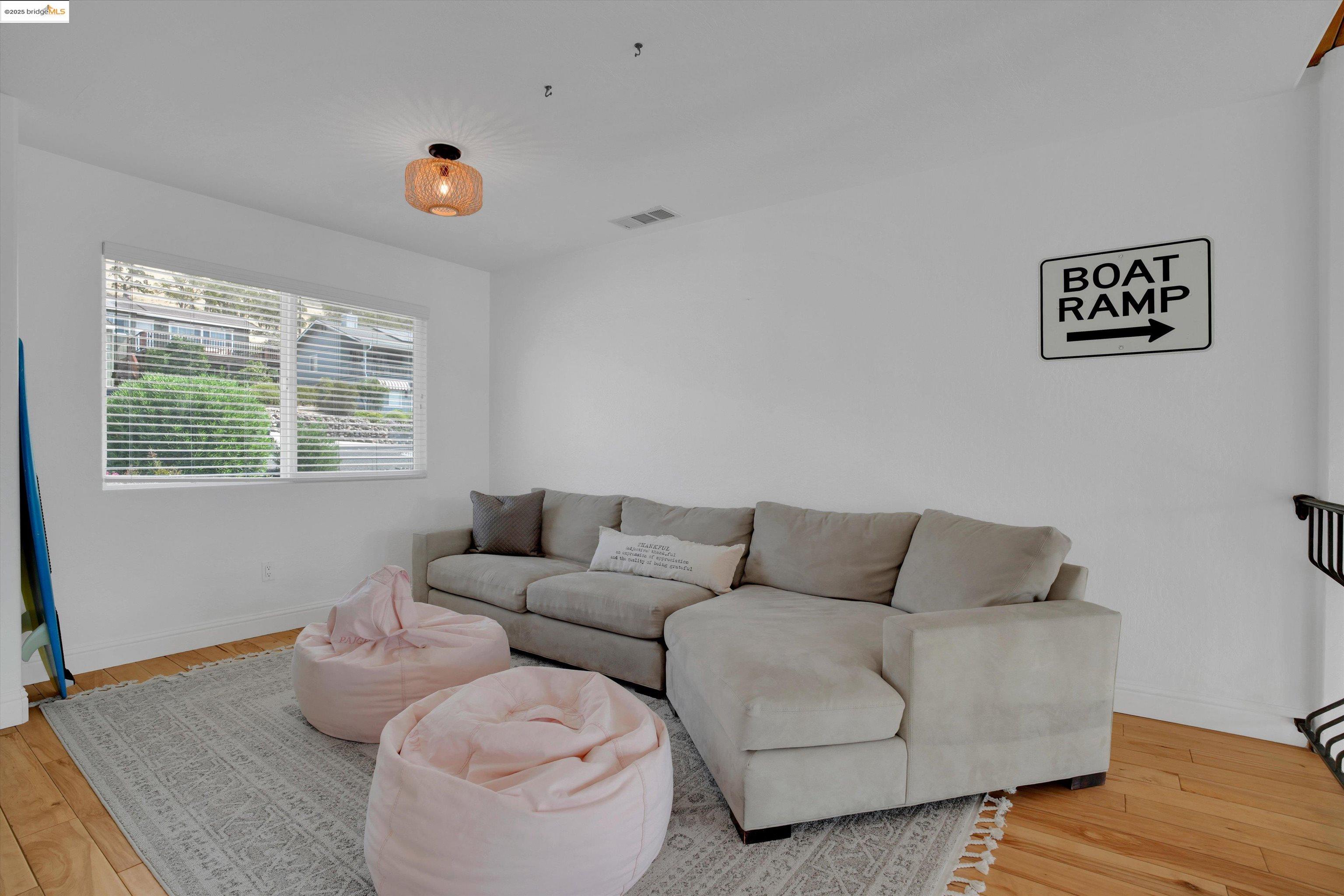 Detail Gallery Image 37 of 59 For 711 Poker Flat Rd, Copperopolis,  CA 95228 - 3 Beds | 2/1 Baths