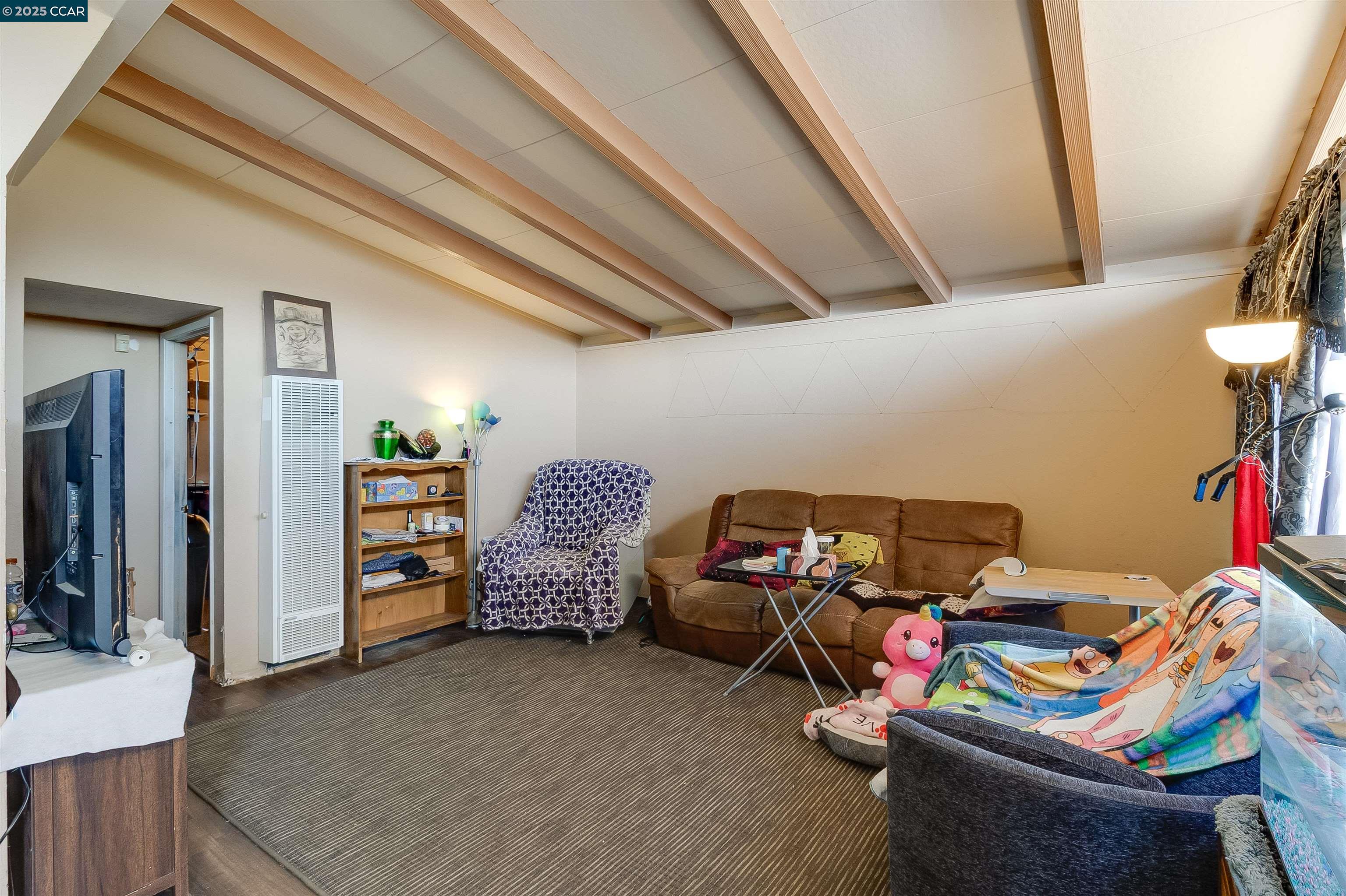 Detail Gallery Image 15 of 54 For 27707 La Porte Ave, Hayward,  CA 94545 - 3 Beds | 2 Baths