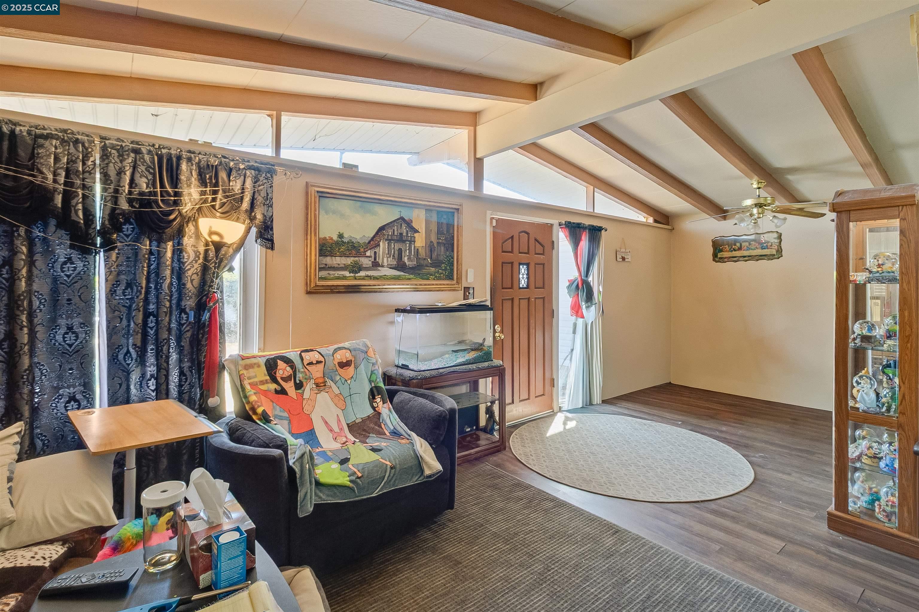 Detail Gallery Image 19 of 54 For 27707 La Porte Ave, Hayward,  CA 94545 - 3 Beds | 2 Baths