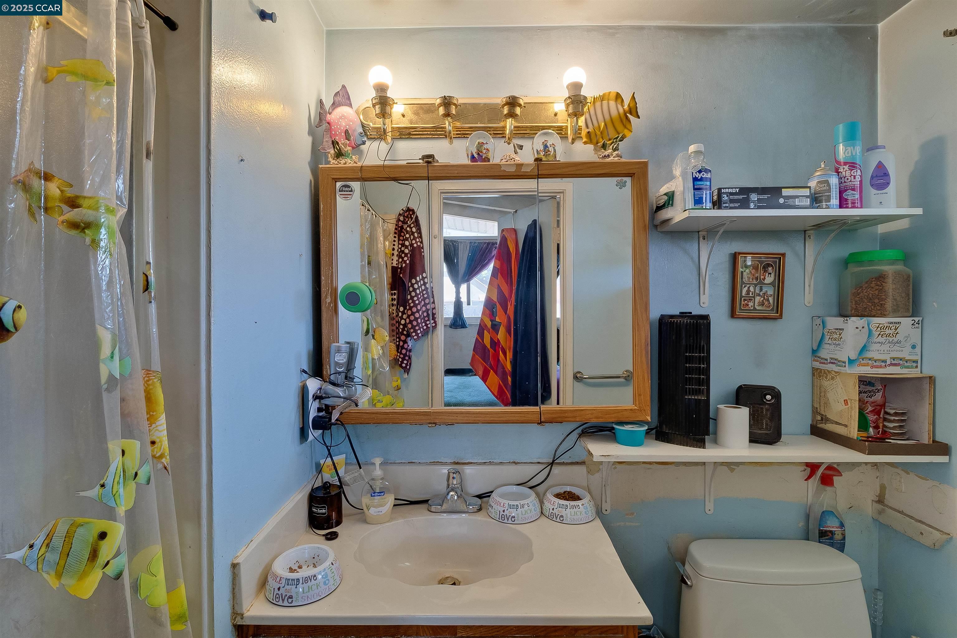 Detail Gallery Image 37 of 54 For 27707 La Porte Ave, Hayward,  CA 94545 - 3 Beds | 2 Baths