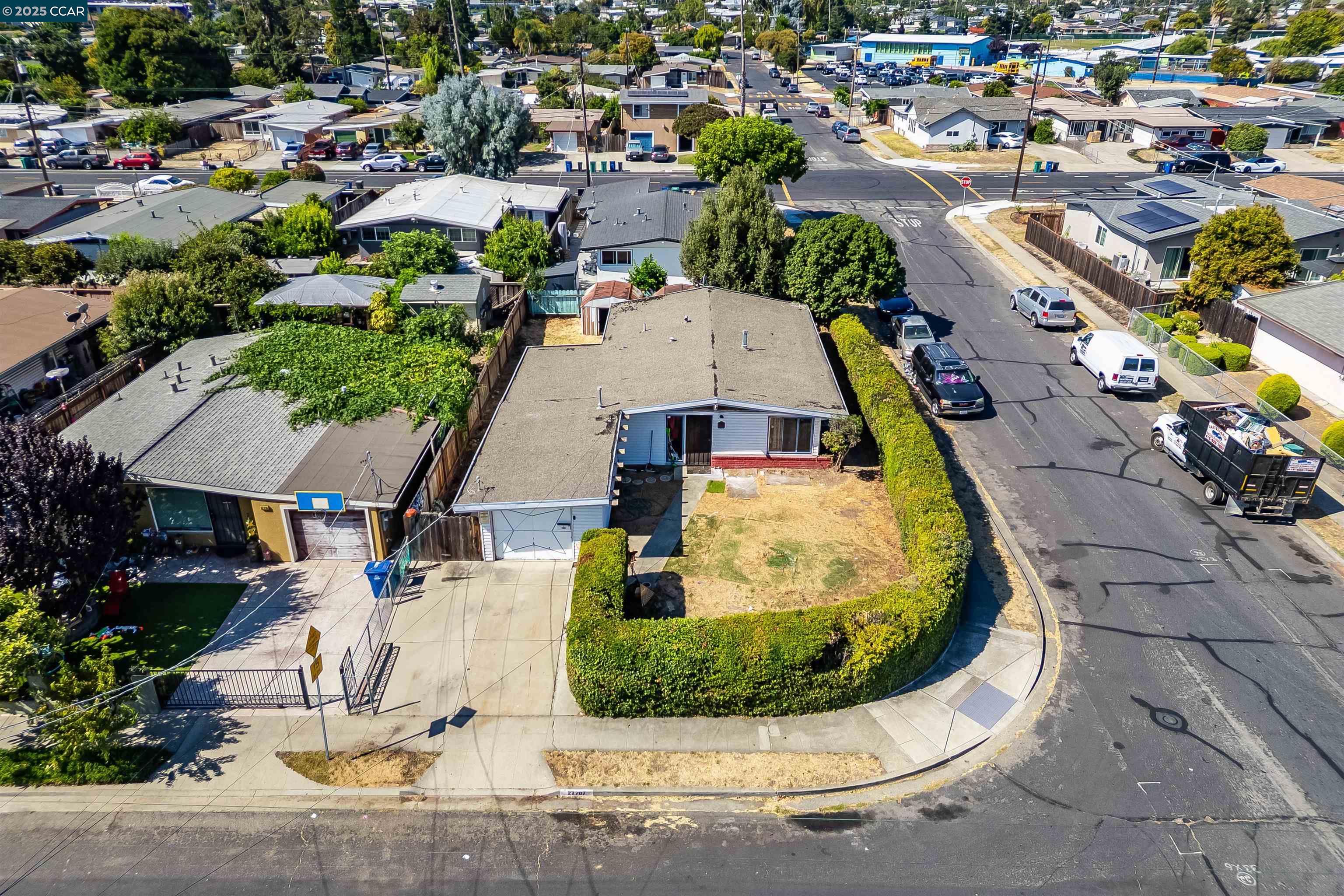Detail Gallery Image 48 of 54 For 27707 La Porte Ave, Hayward,  CA 94545 - 3 Beds | 2 Baths