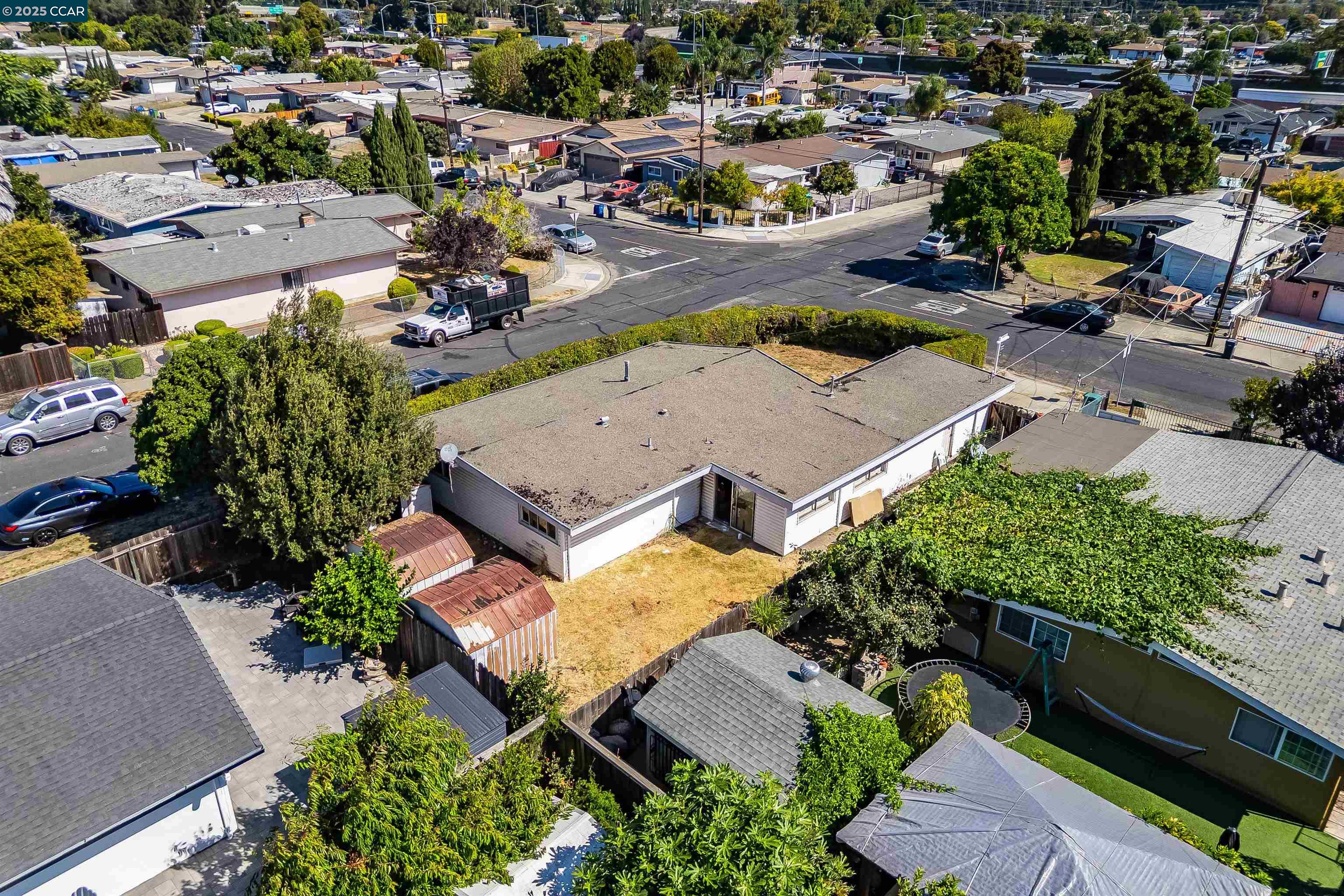 Detail Gallery Image 49 of 54 For 27707 La Porte Ave, Hayward,  CA 94545 - 3 Beds | 2 Baths