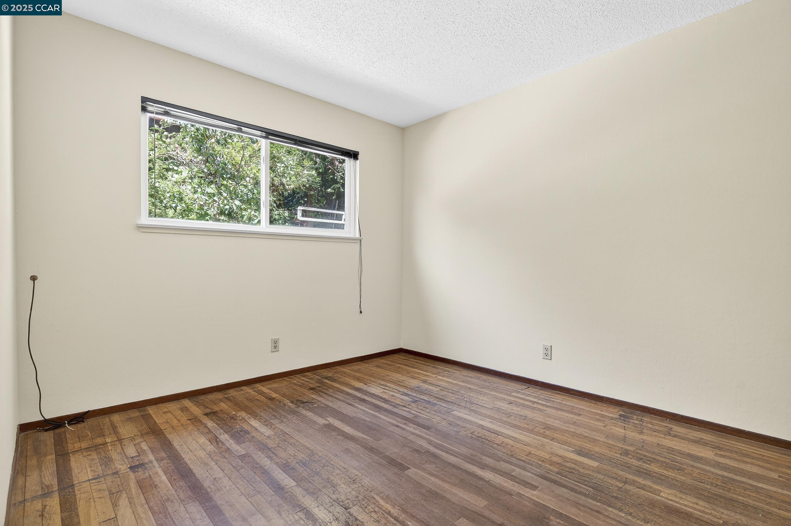 Detail Gallery Image 30 of 51 For 1200 Bay View Farm Rd, Pinole,  CA 94564 - 3 Beds | 2 Baths