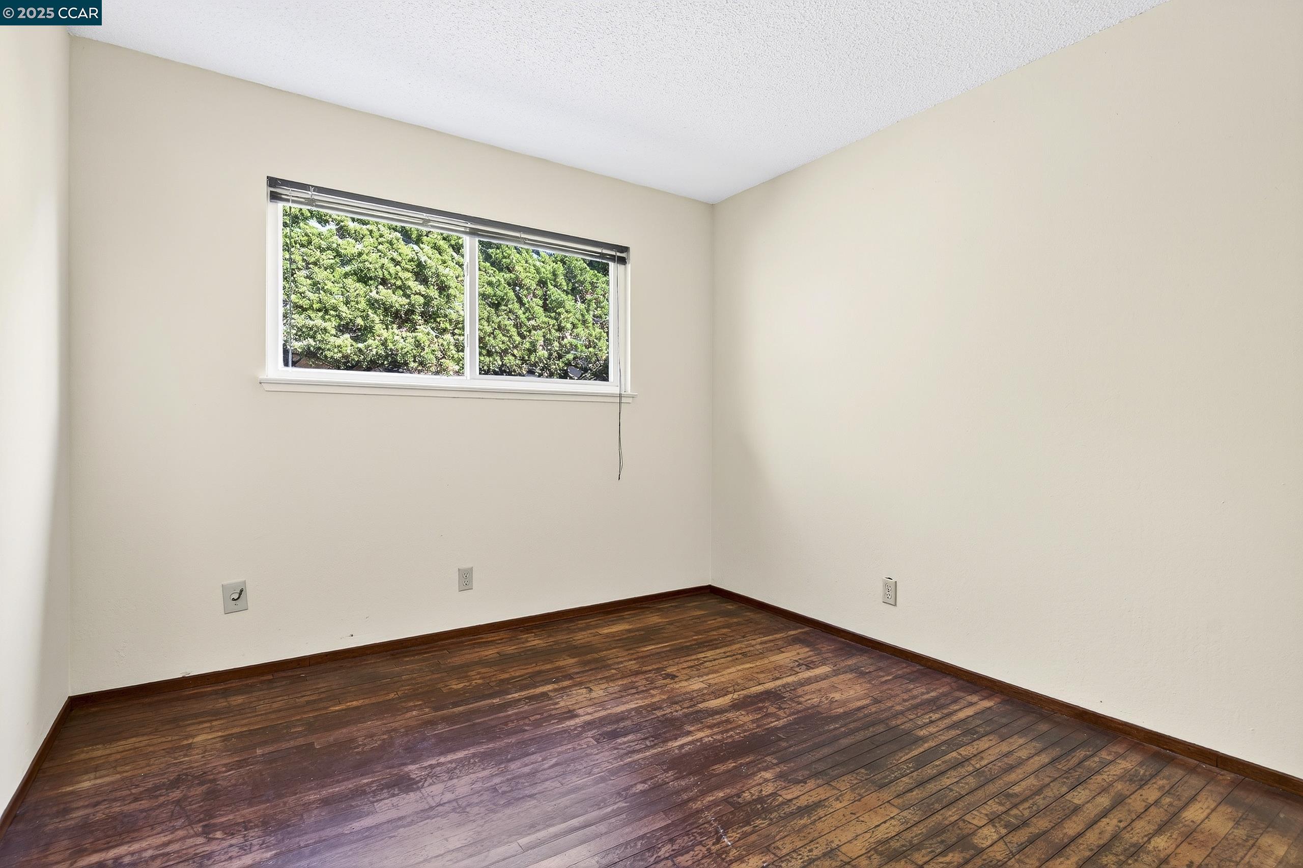 Detail Gallery Image 36 of 51 For 1200 Bay View Farm Rd, Pinole,  CA 94564 - 3 Beds | 2 Baths