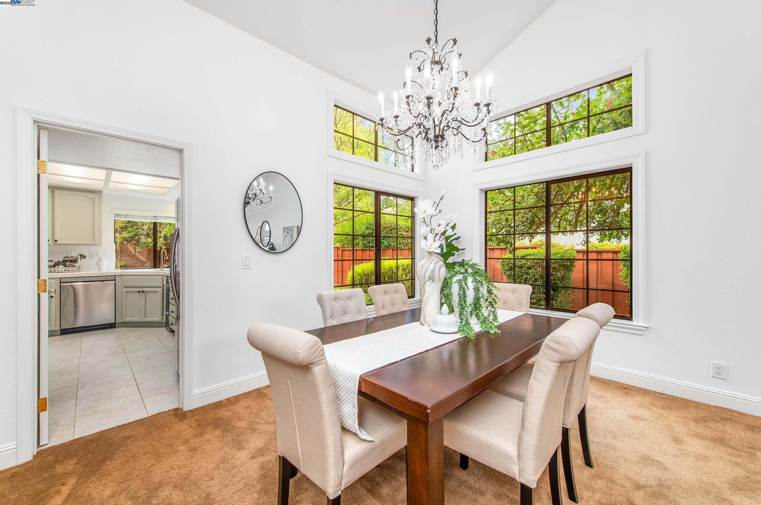 Detail Gallery Image 4 of 44 For 3134 Arbor Dr, Pleasanton,  CA 94566 - 5 Beds | 3 Baths