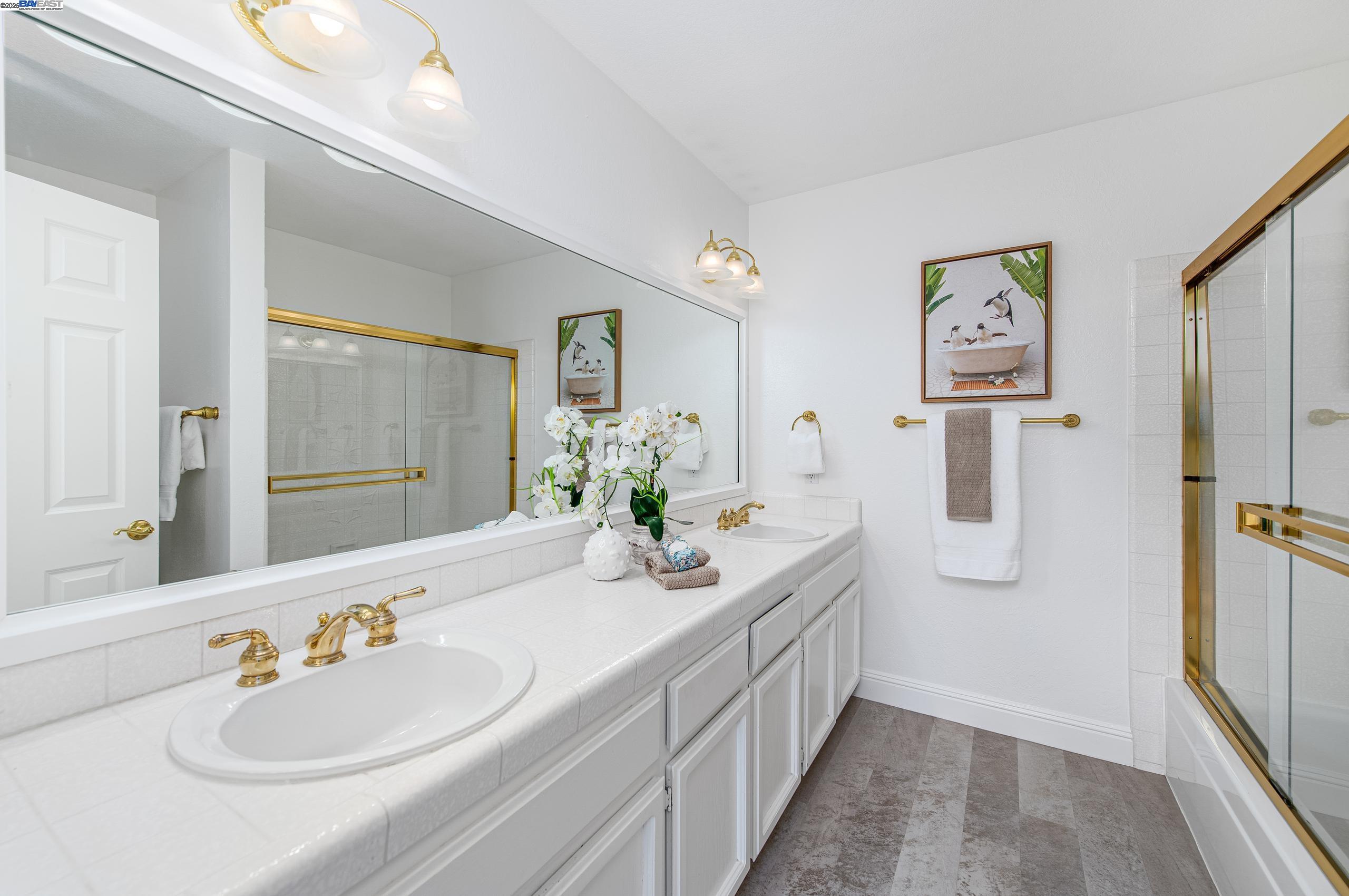 Detail Gallery Image 33 of 44 For 3134 Arbor Dr, Pleasanton,  CA 94566 - 5 Beds | 3 Baths