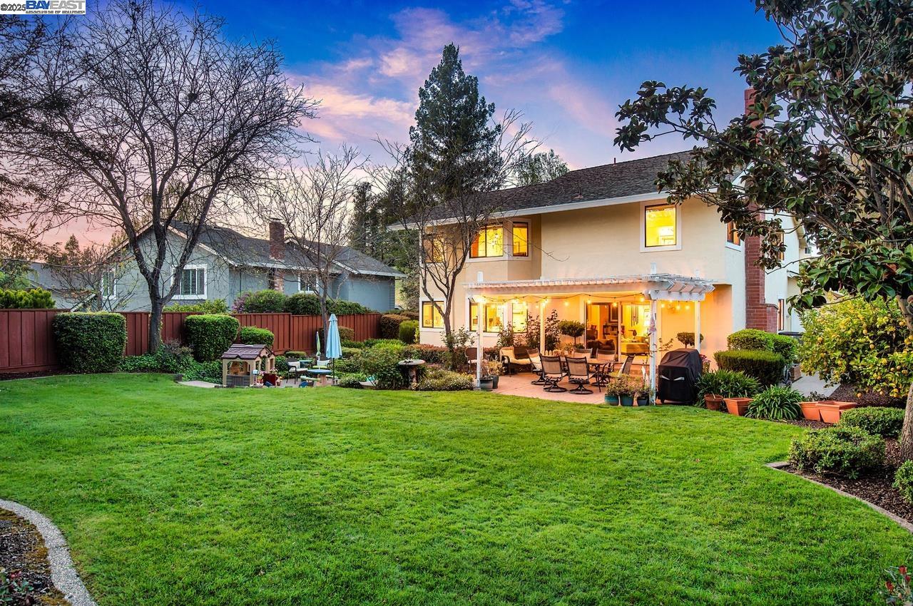 Detail Gallery Image 34 of 44 For 3134 Arbor Dr, Pleasanton,  CA 94566 - 5 Beds | 3 Baths