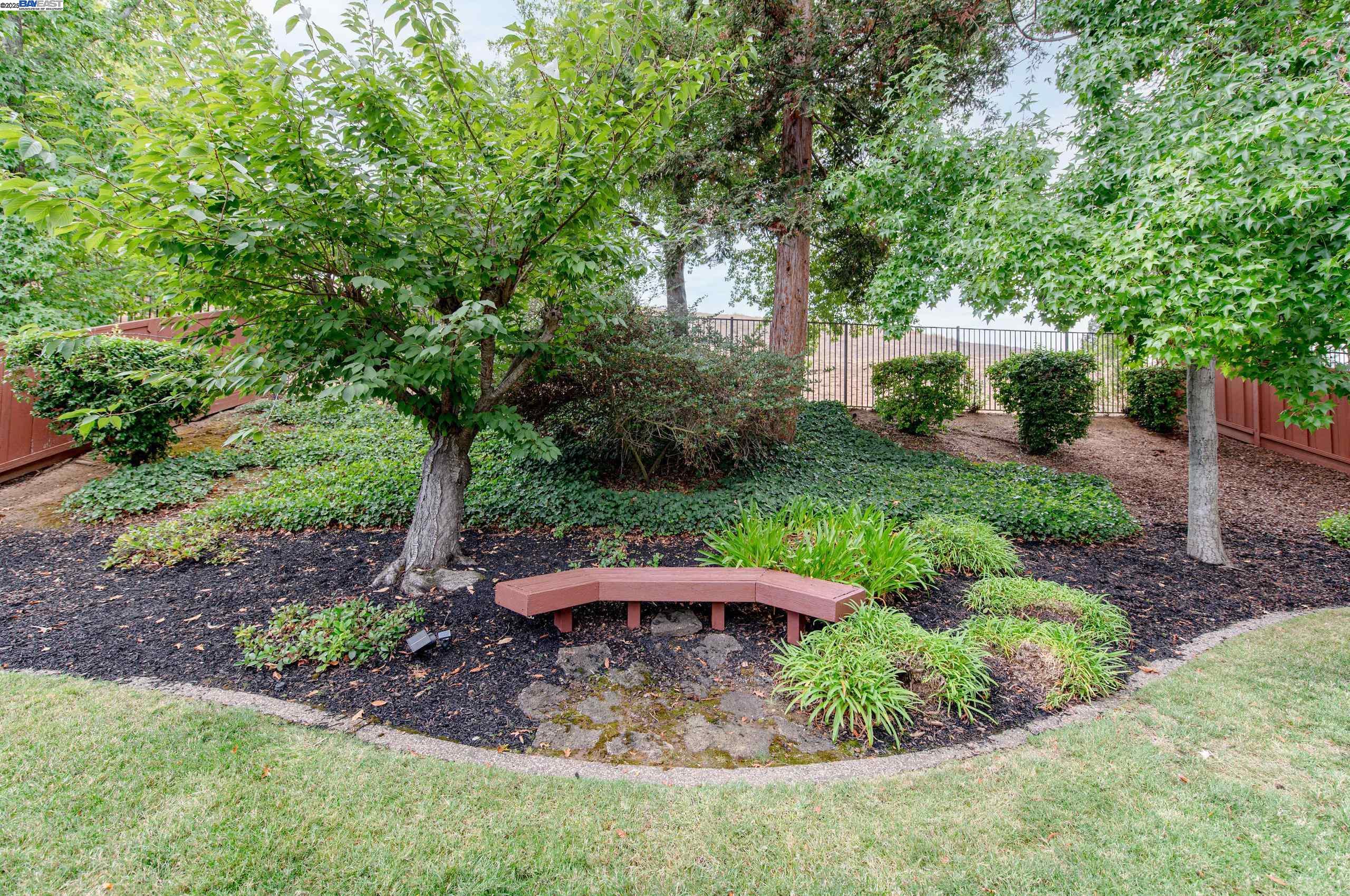 Detail Gallery Image 42 of 44 For 3134 Arbor Dr, Pleasanton,  CA 94566 - 5 Beds | 3 Baths