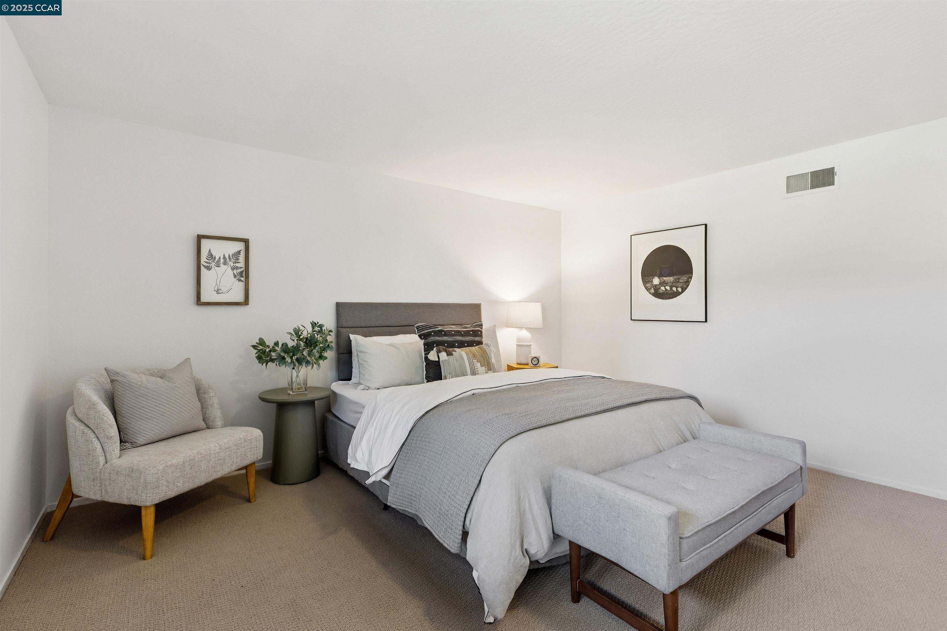 Detail Gallery Image 24 of 30 For 4051 Rhoda Ave, Oakland,  CA 94602 - 4 Beds | 2/1 Baths