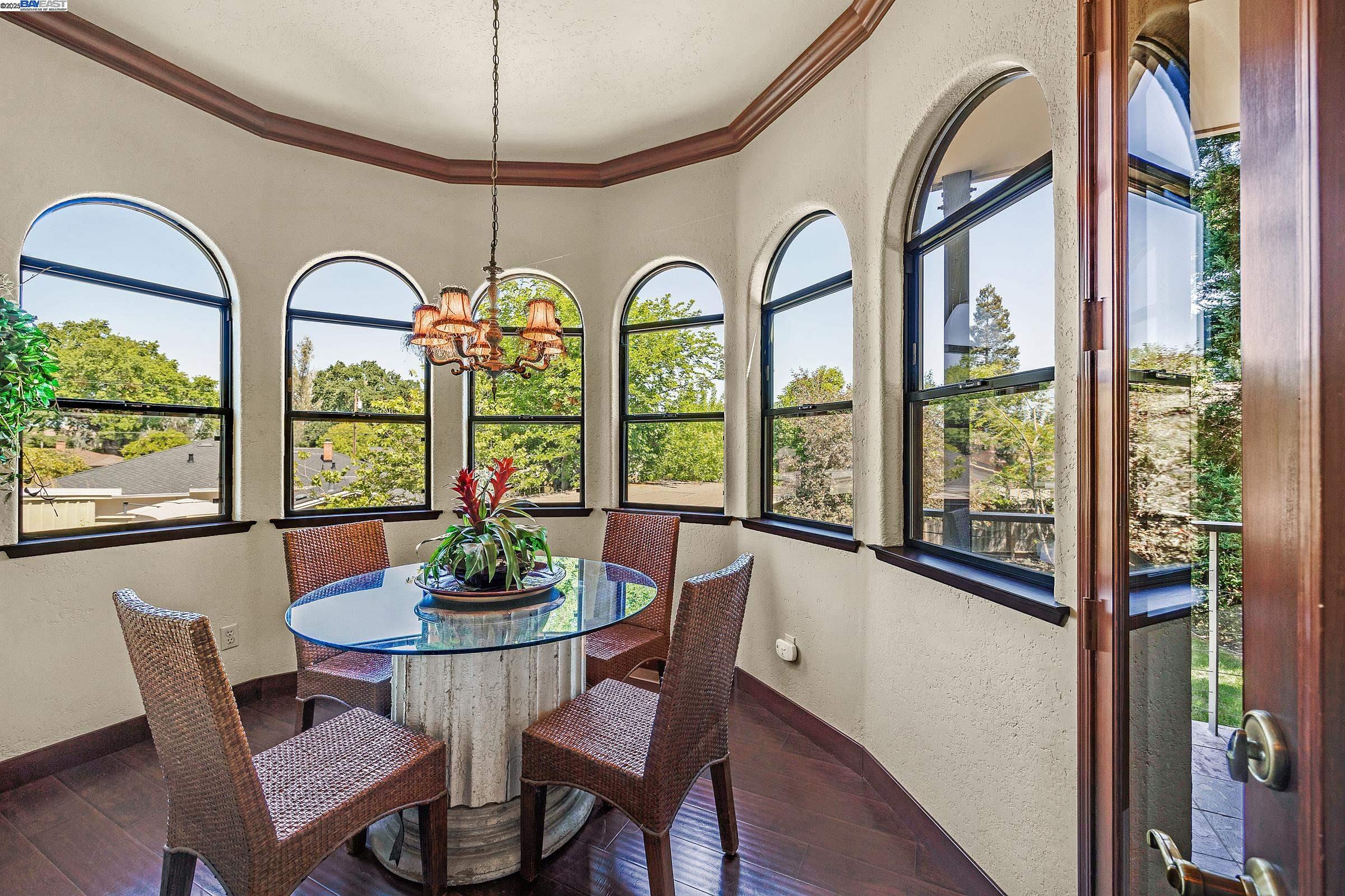 Detail Gallery Image 29 of 56 For 141 Ray St, Pleasanton,  CA 94566 - 4 Beds | 2/1 Baths