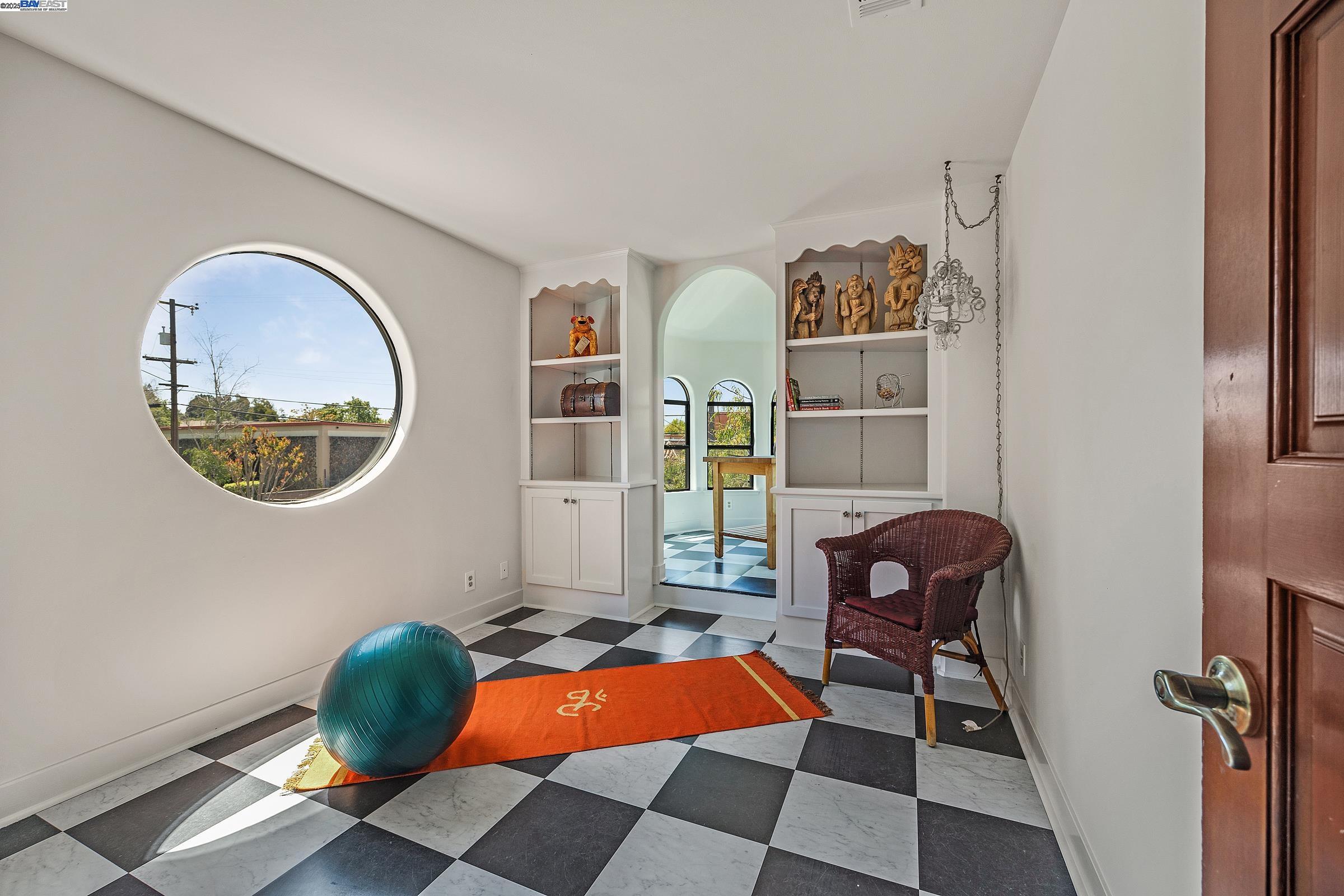 Detail Gallery Image 47 of 56 For 141 Ray St, Pleasanton,  CA 94566 - 4 Beds | 2/1 Baths
