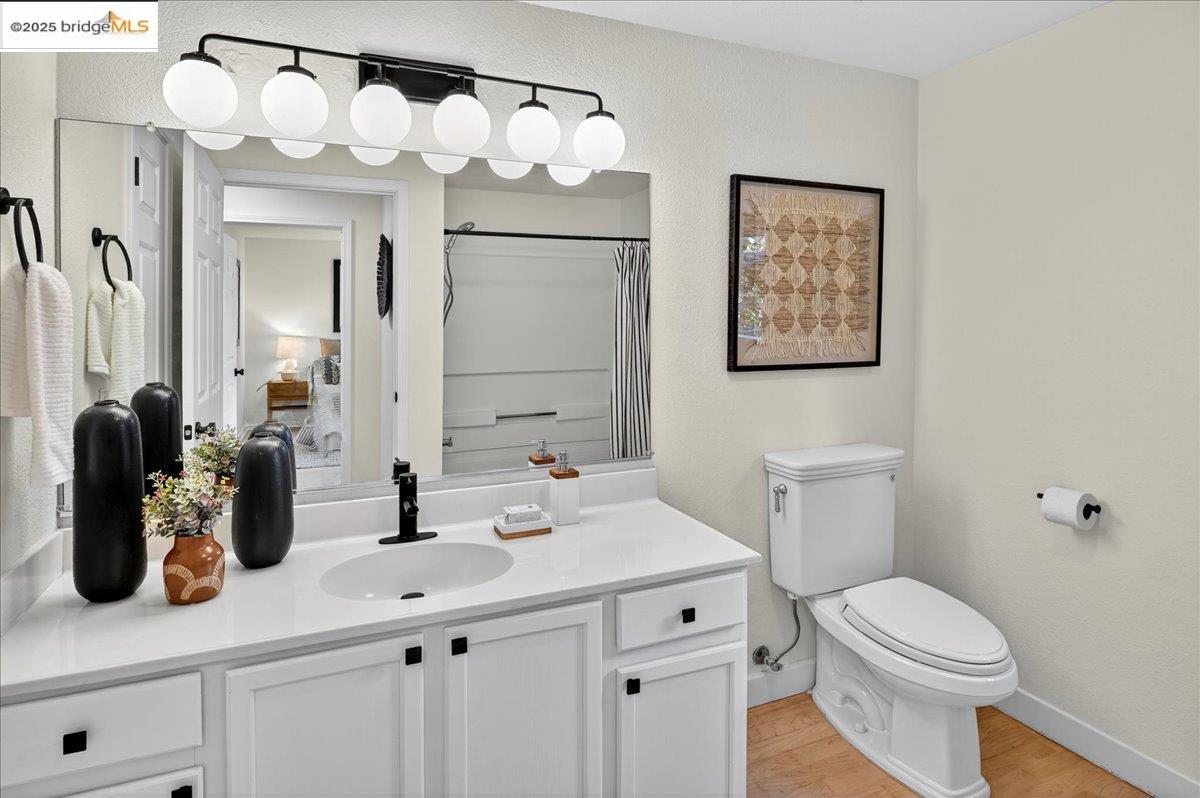 Detail Gallery Image 19 of 36 For 555 10th St #113,  Oakland,  CA 94607 - 3 Beds | 2 Baths