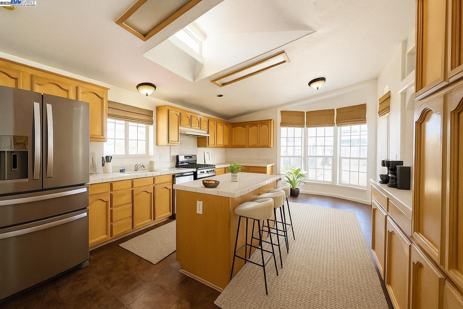 Detail Gallery Image 4 of 10 For 1225 Vienna Dr #430,  San Jose,  CA 94089 - 3 Beds | 2 Baths