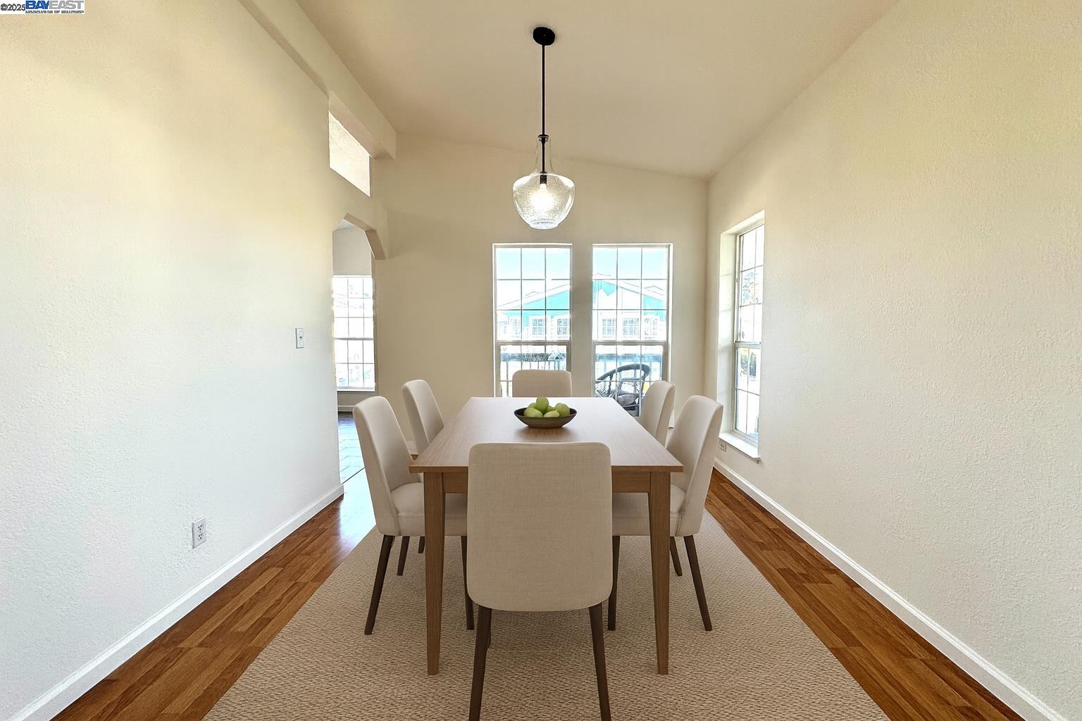 Detail Gallery Image 5 of 10 For 1225 Vienna Dr #430,  San Jose,  CA 94089 - 3 Beds | 2 Baths