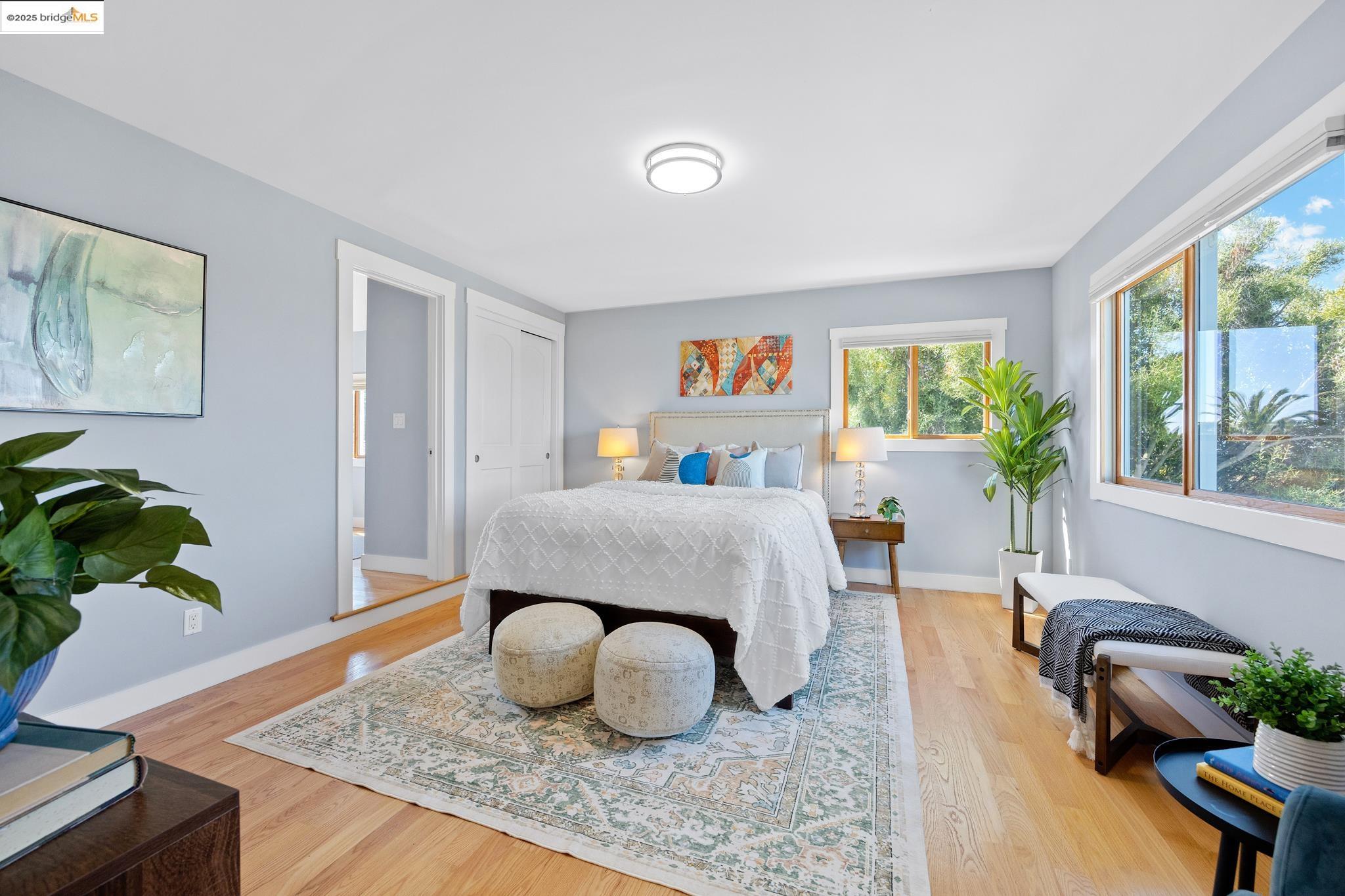 Detail Gallery Image 31 of 59 For 1026 Ventura Ave, Albany,  CA 94706 - 5 Beds | 4 Baths