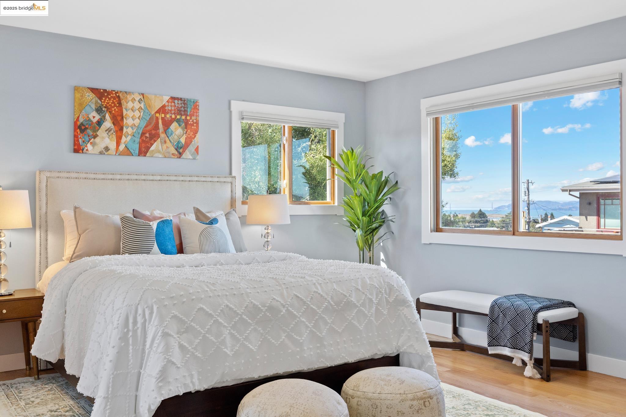 Detail Gallery Image 32 of 59 For 1026 Ventura Ave, Albany,  CA 94706 - 5 Beds | 4 Baths