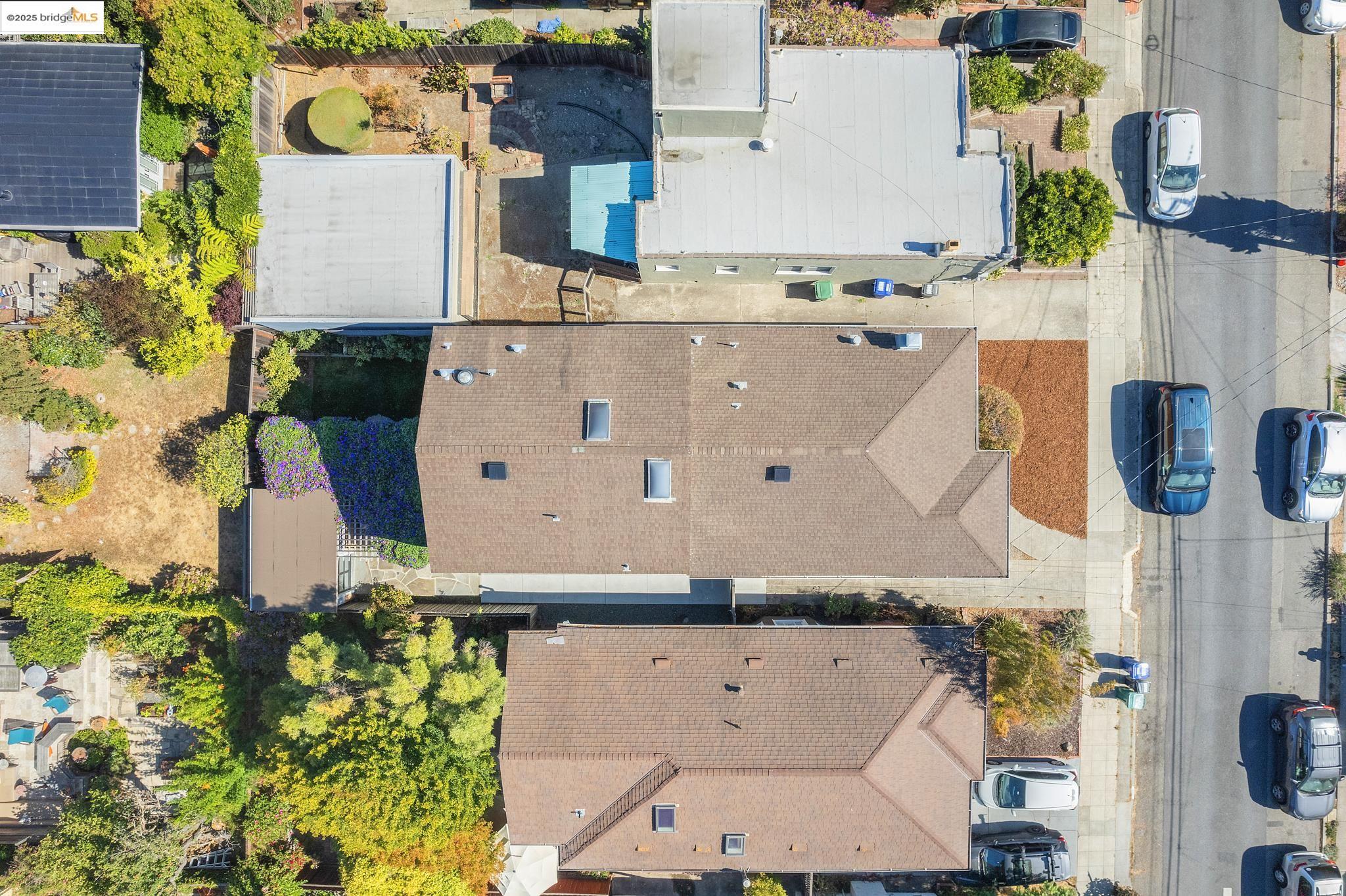 Detail Gallery Image 56 of 59 For 1026 Ventura Ave, Albany,  CA 94706 - 5 Beds | 4 Baths