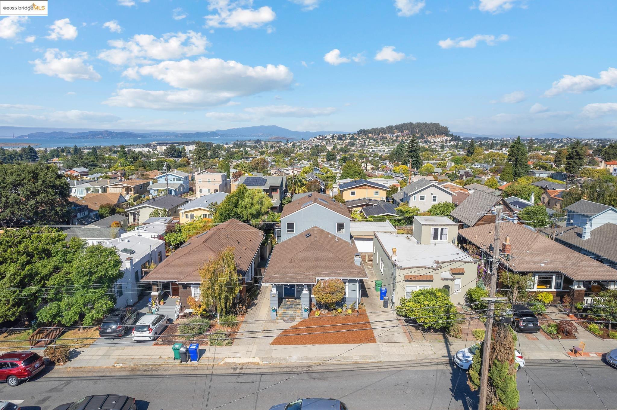 Detail Gallery Image 57 of 59 For 1026 Ventura Ave, Albany,  CA 94706 - 5 Beds | 4 Baths