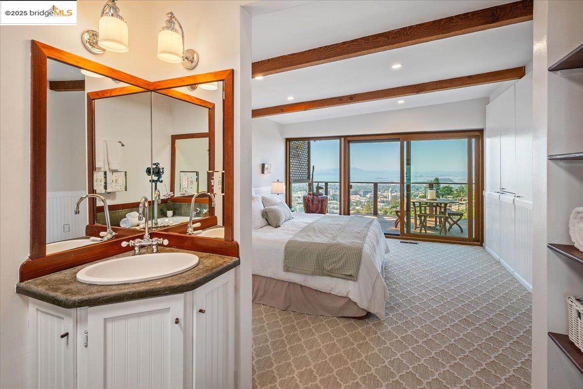Detail Gallery Image 30 of 60 For 630 Panoramic Way, Berkeley,  CA 94704 - 6 Beds | 4 Baths