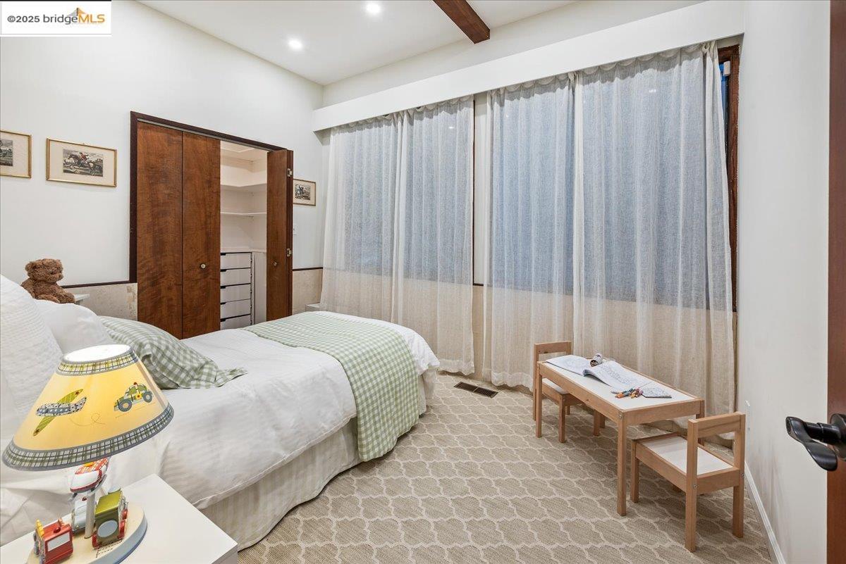 Detail Gallery Image 32 of 60 For 630 Panoramic Way, Berkeley,  CA 94704 - 6 Beds | 4 Baths